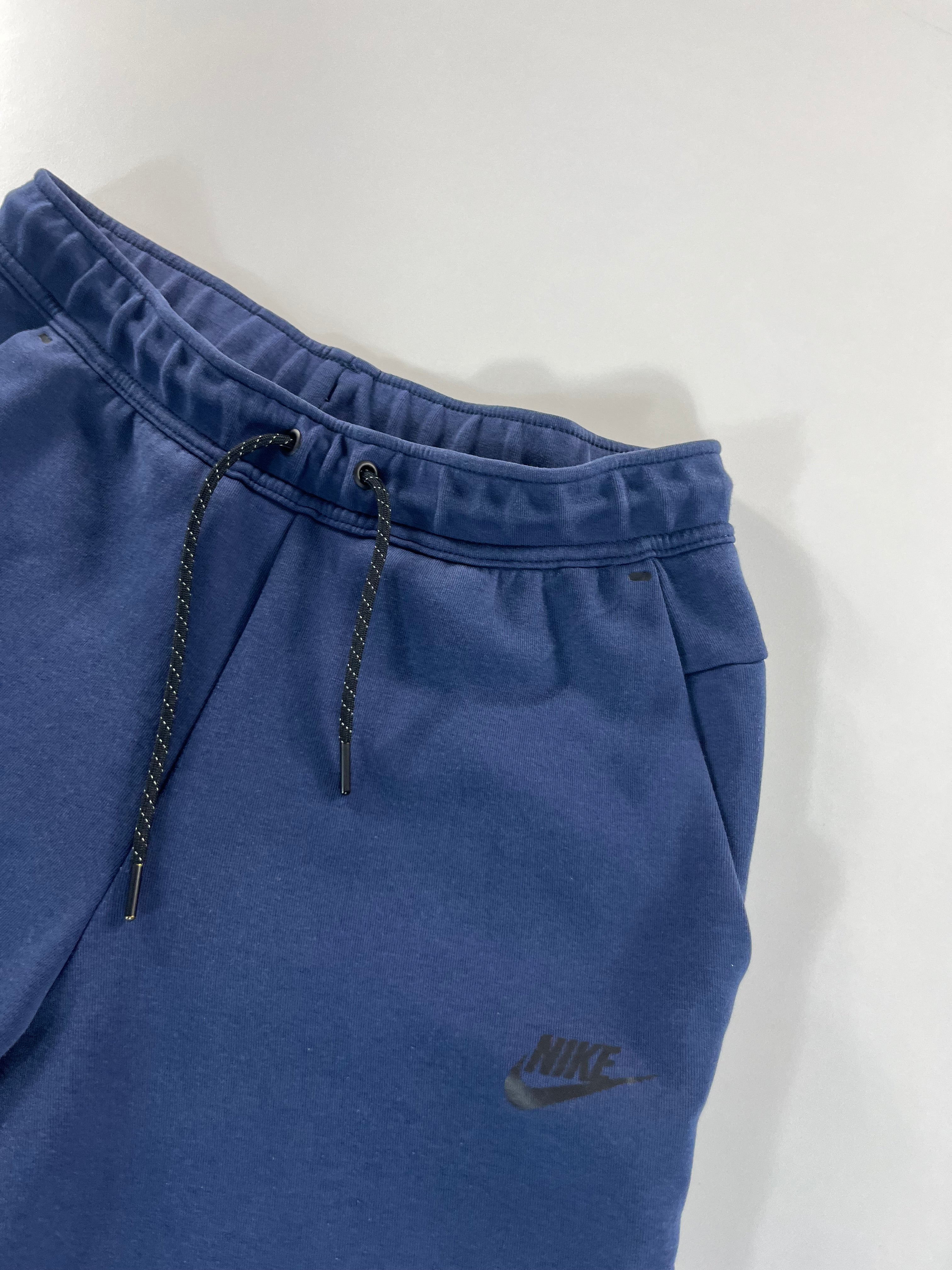 Nike Tech Fleece szett