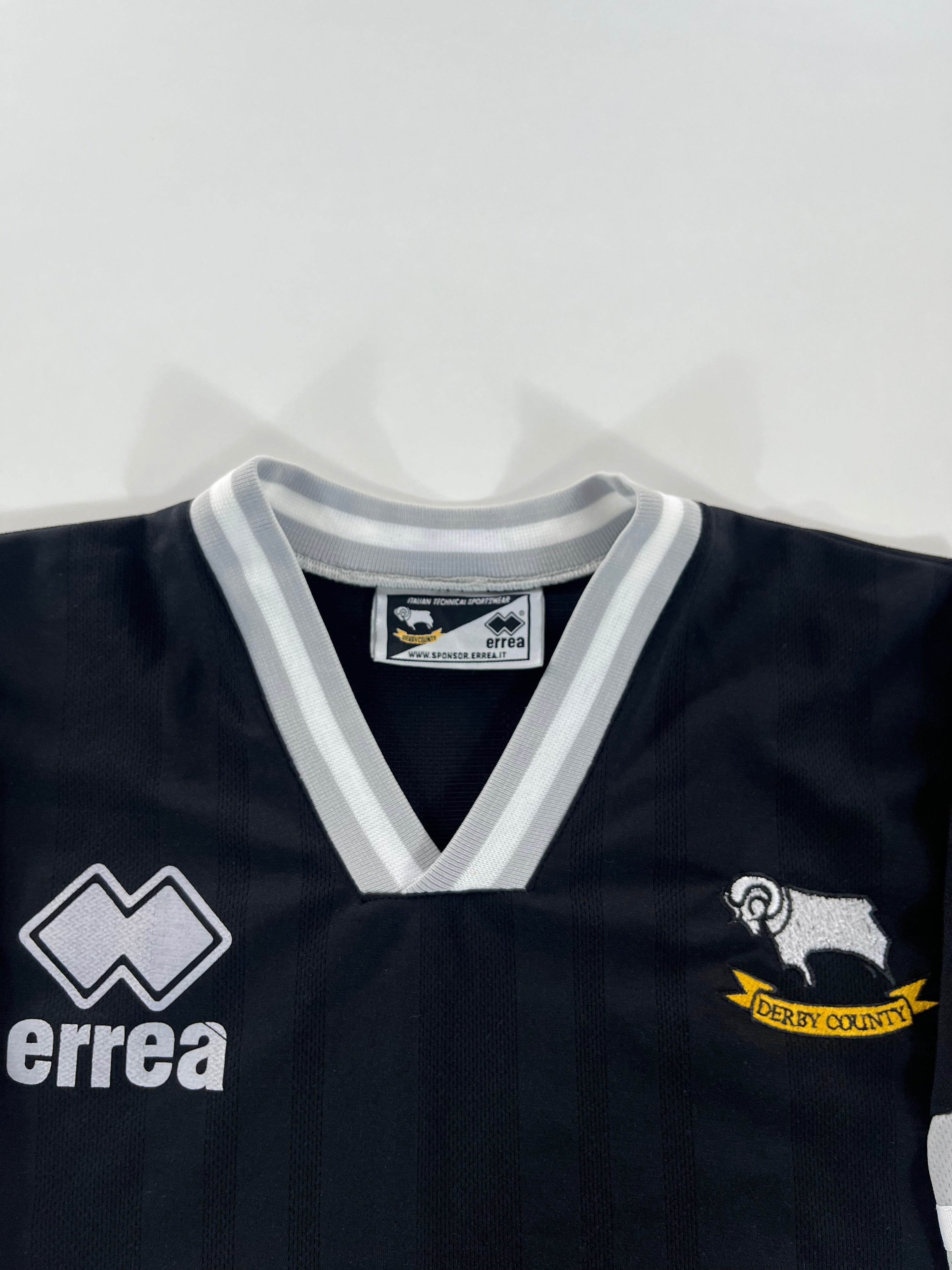 Errea Derby Country training mez