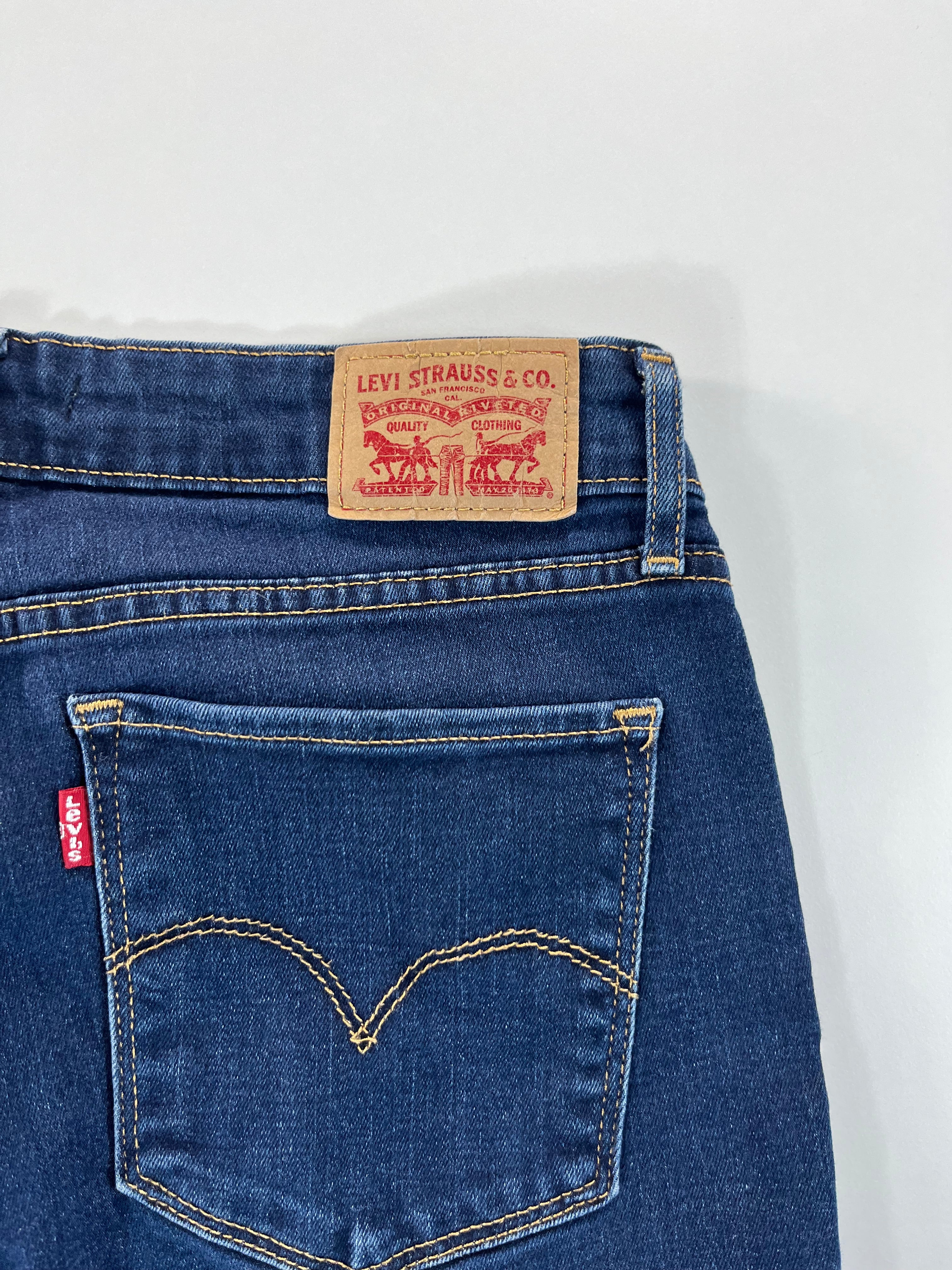 Levi's 711 Skinny 29 farmernadrág