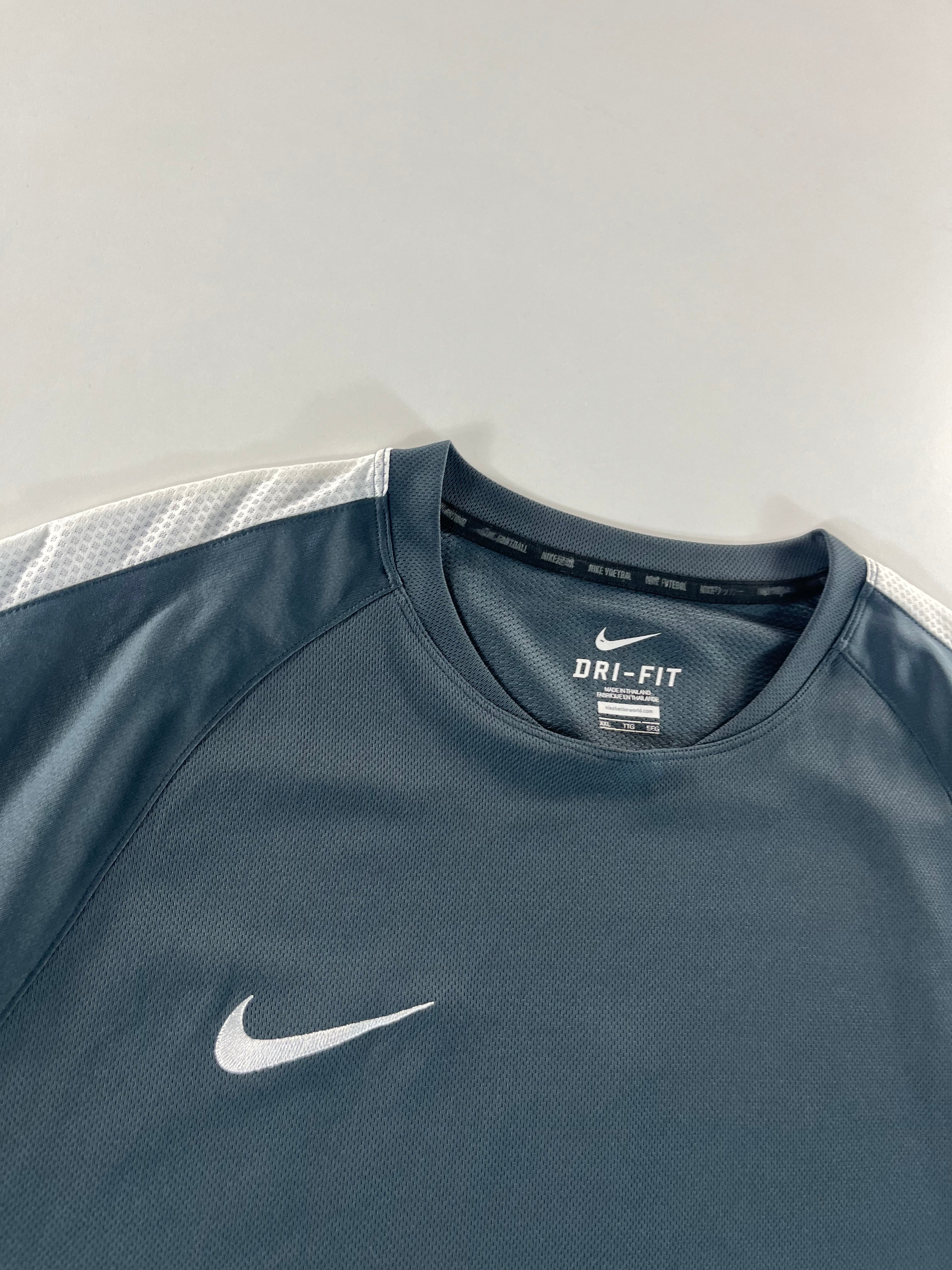 Nike Team training póló