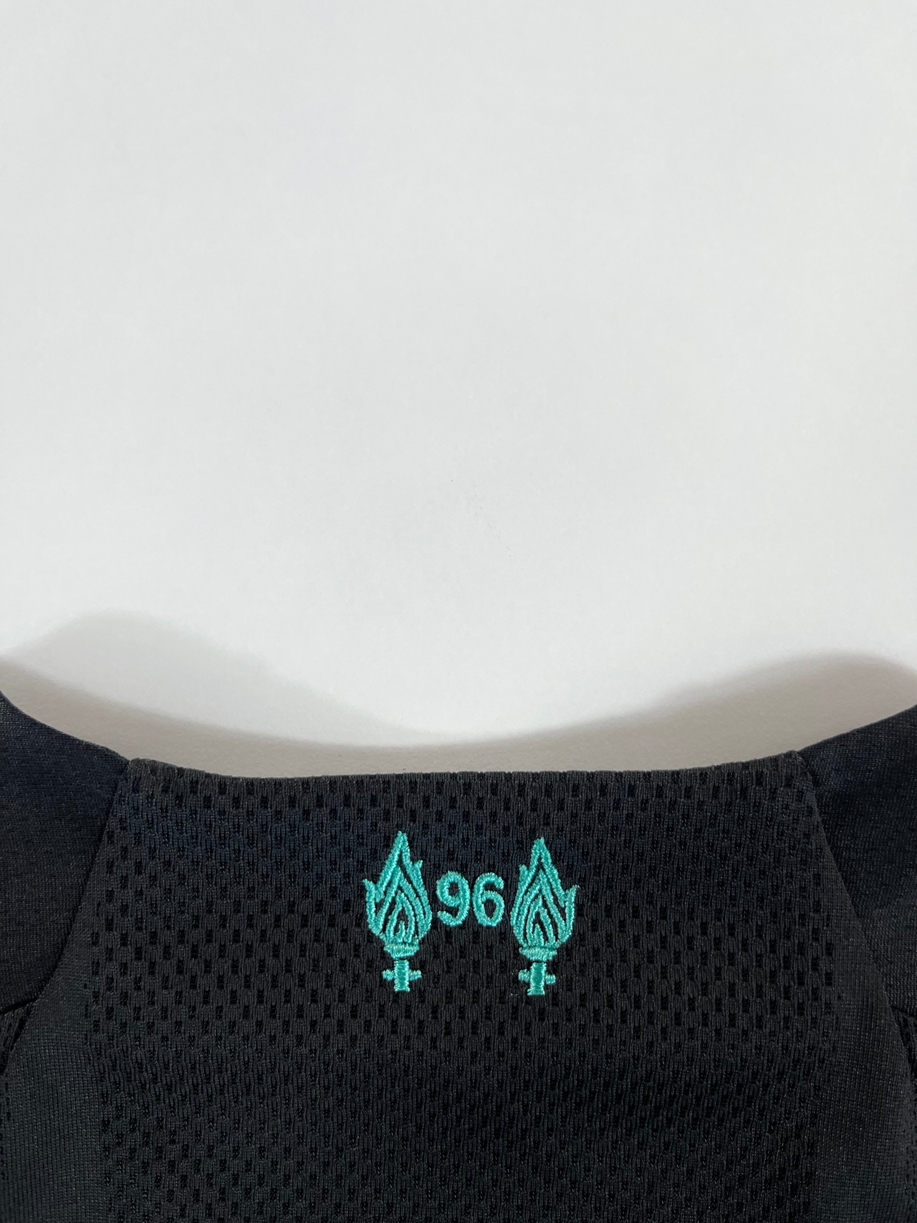 New Balance 2019-2020 alternatív mez