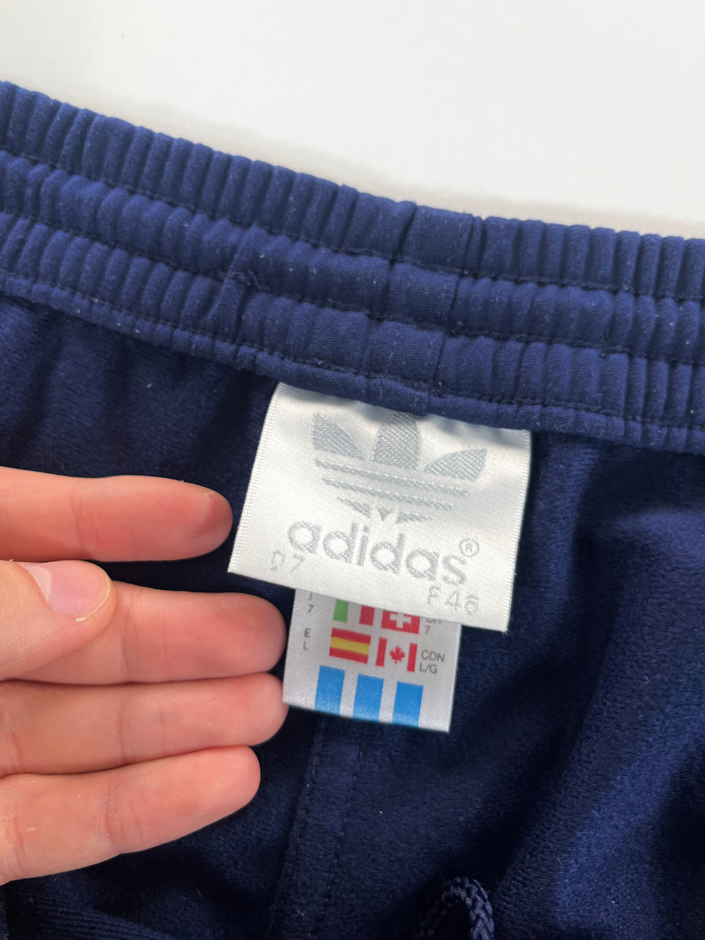 Adidas vintage short