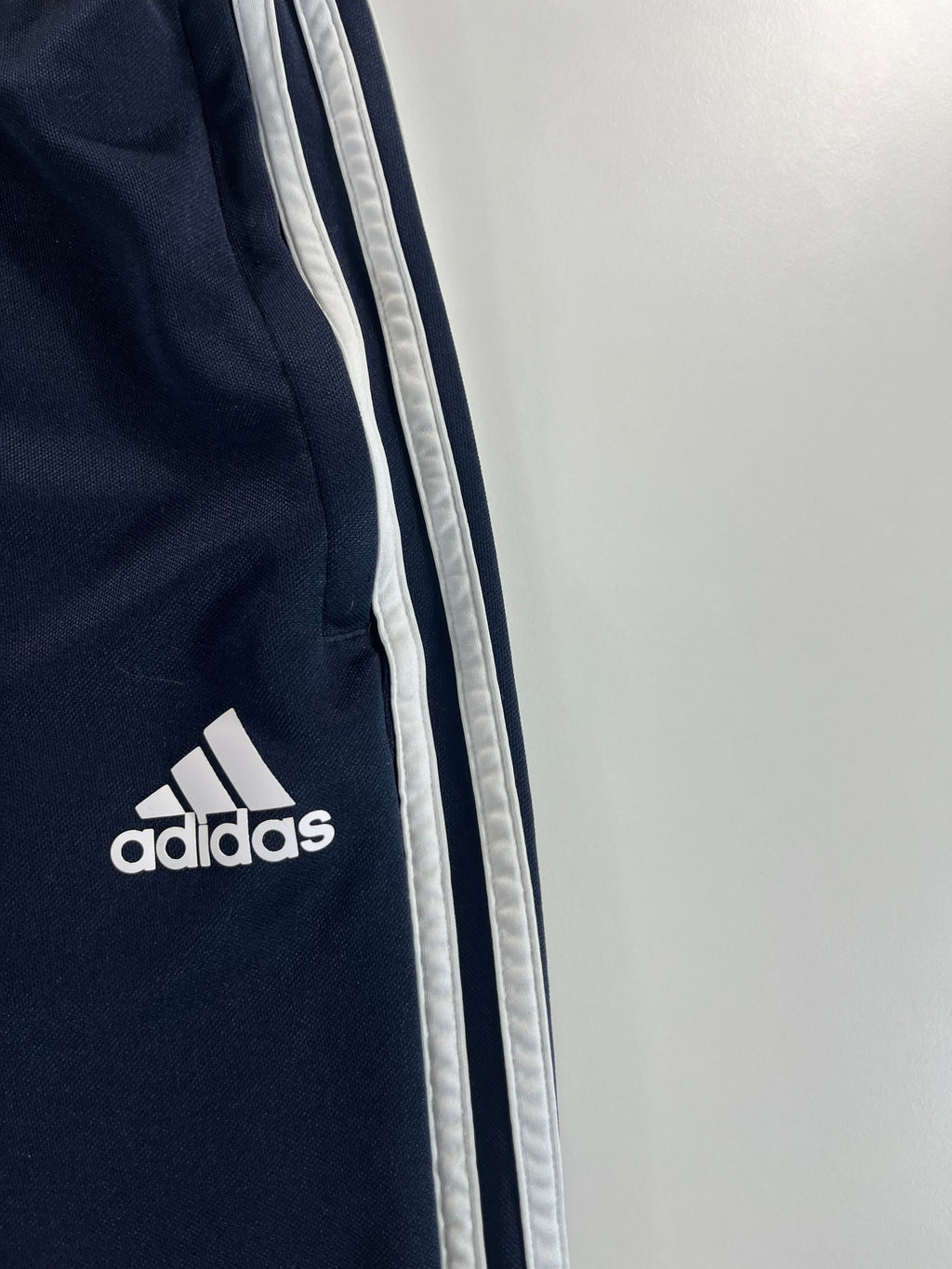 Adidas Sereno Slim Tapered nadrág