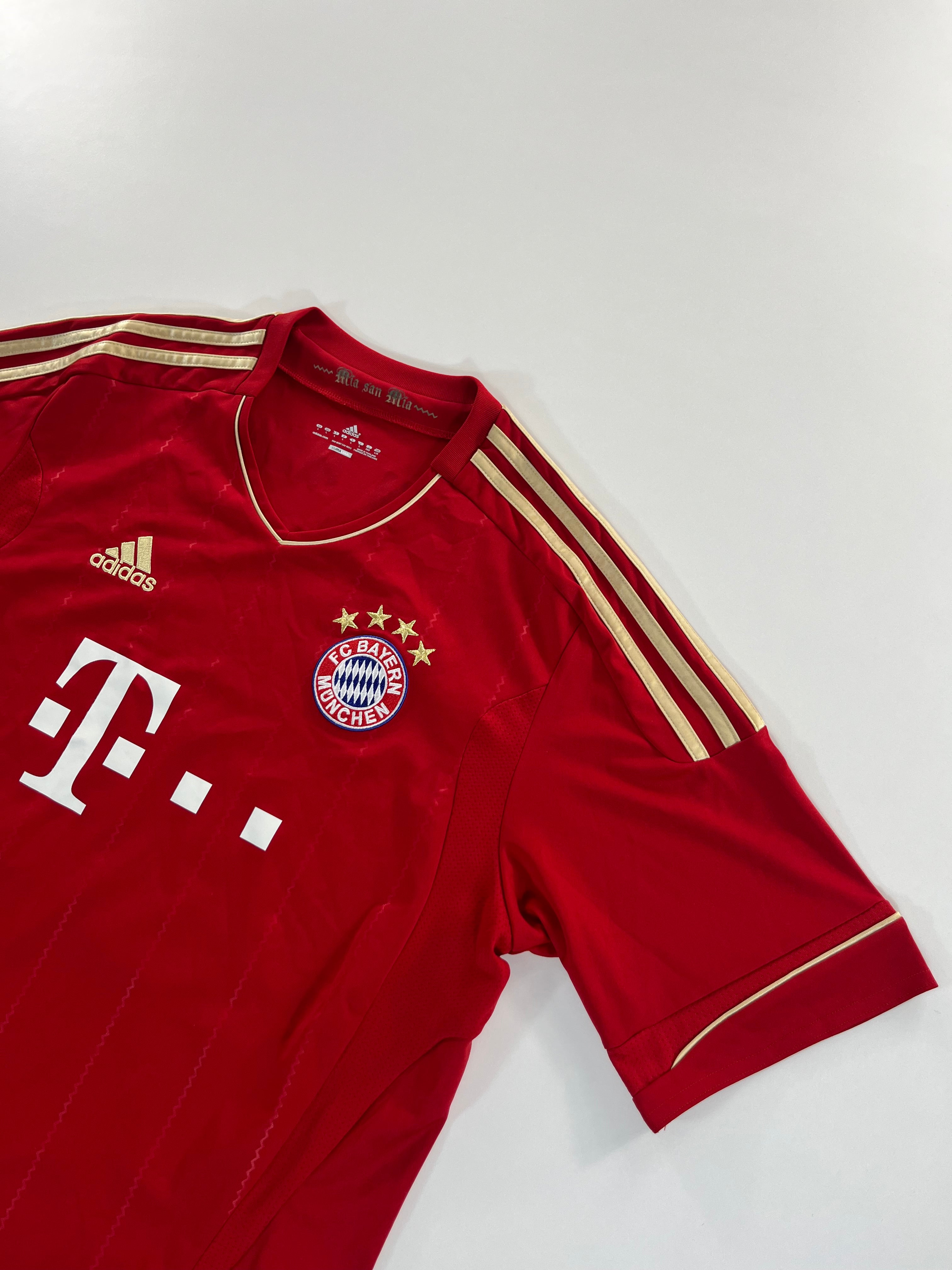Adidas Bayern München 2011-2013 Jerome Boateng hazai mez