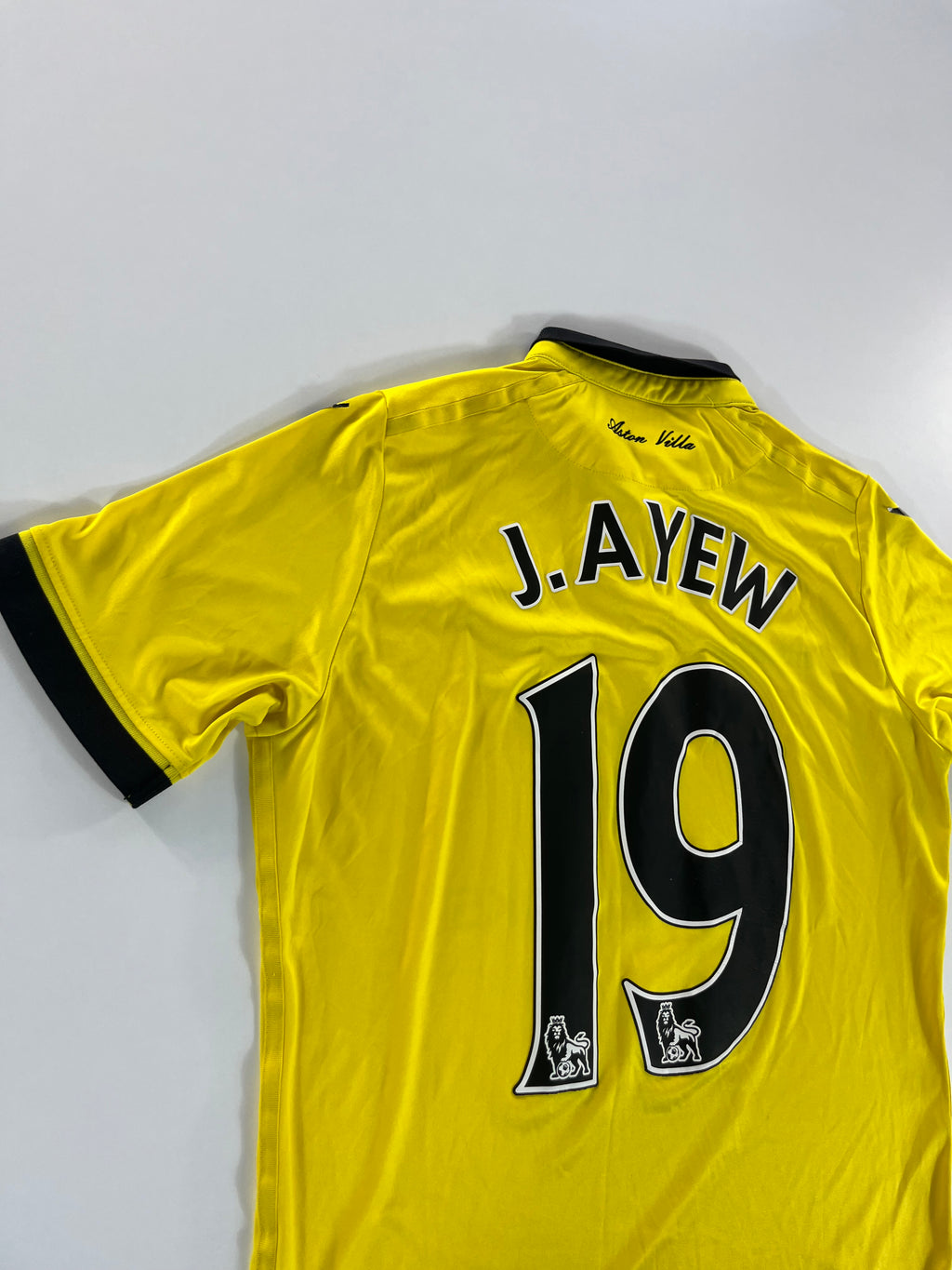 Macron Aston Villa 2015-2016 Jordan Ayew idegenbeli mez