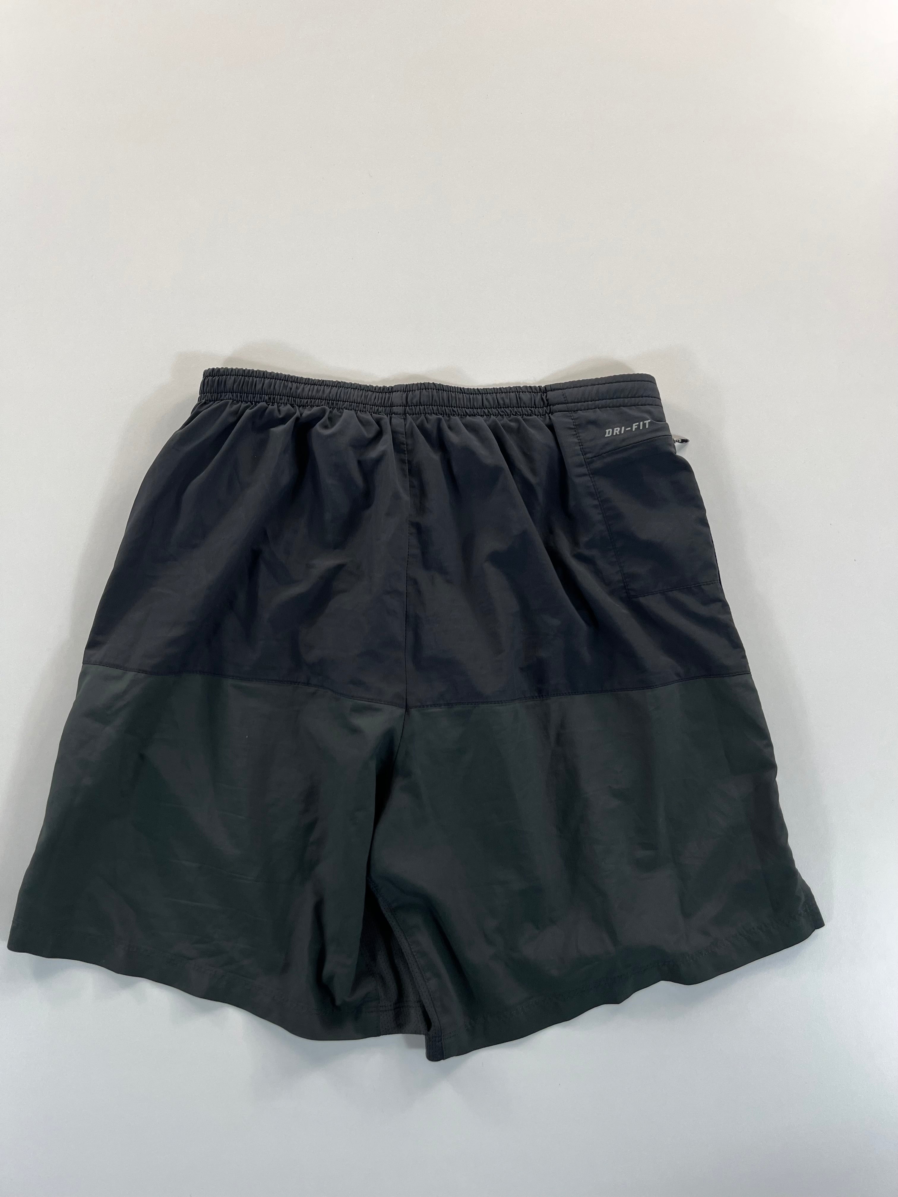 Nike Distance short