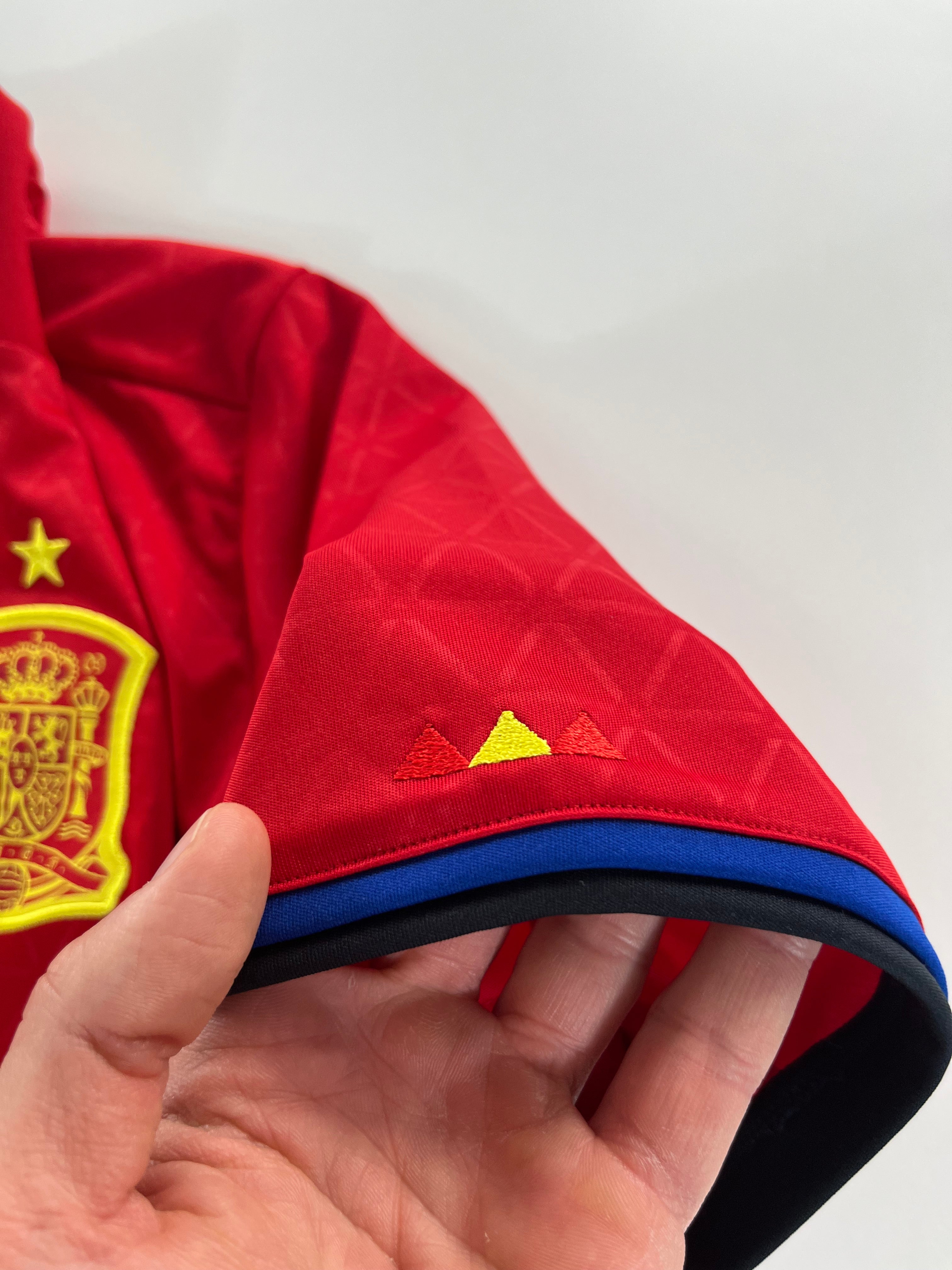 Adidas Spanyol válogatott 2016-2017 hazai mez