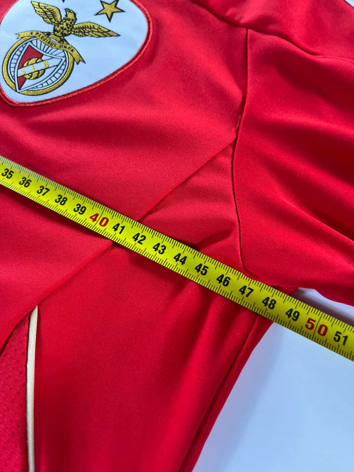 Adidas Benfica 2011-2012 hazai mez