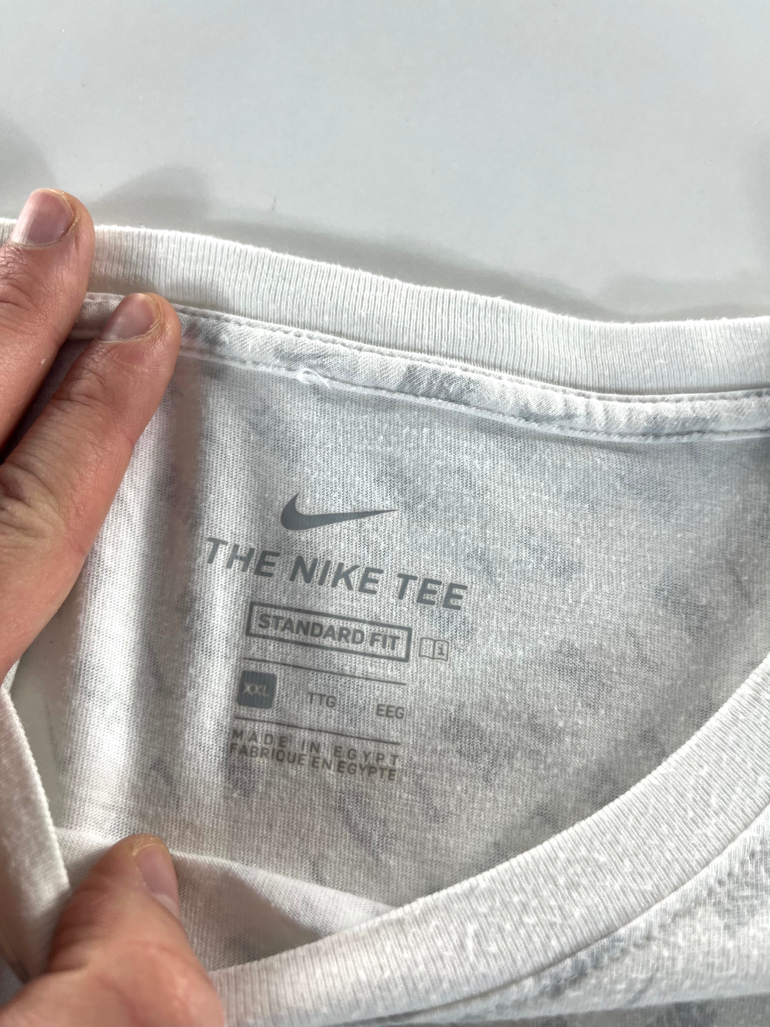 Nike Repeat póló