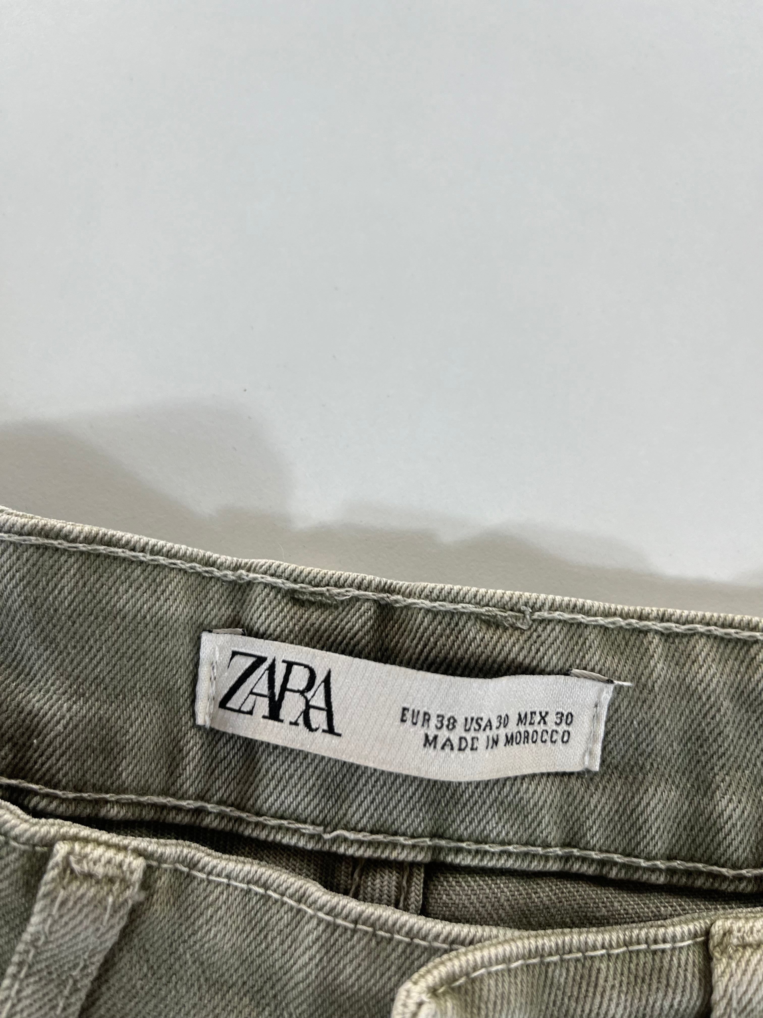 Zara short
