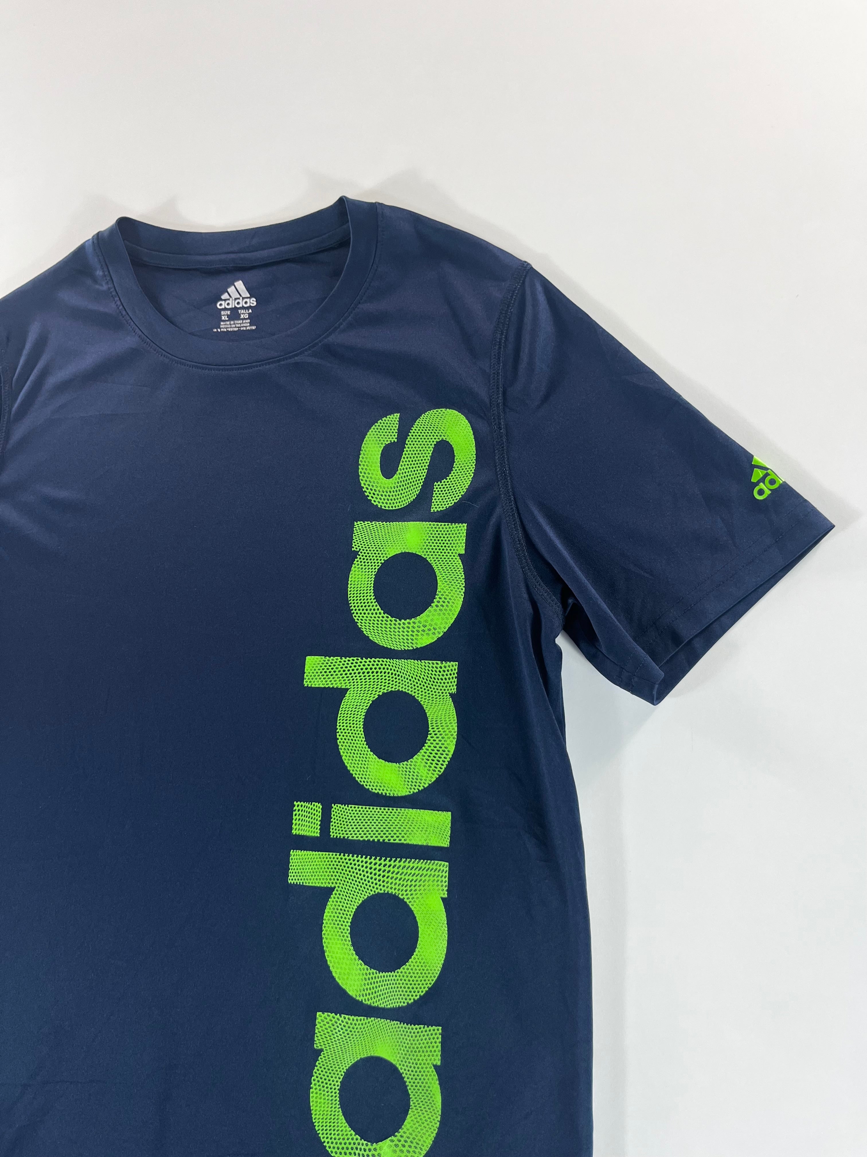 Adidas Essentials Logo training póló