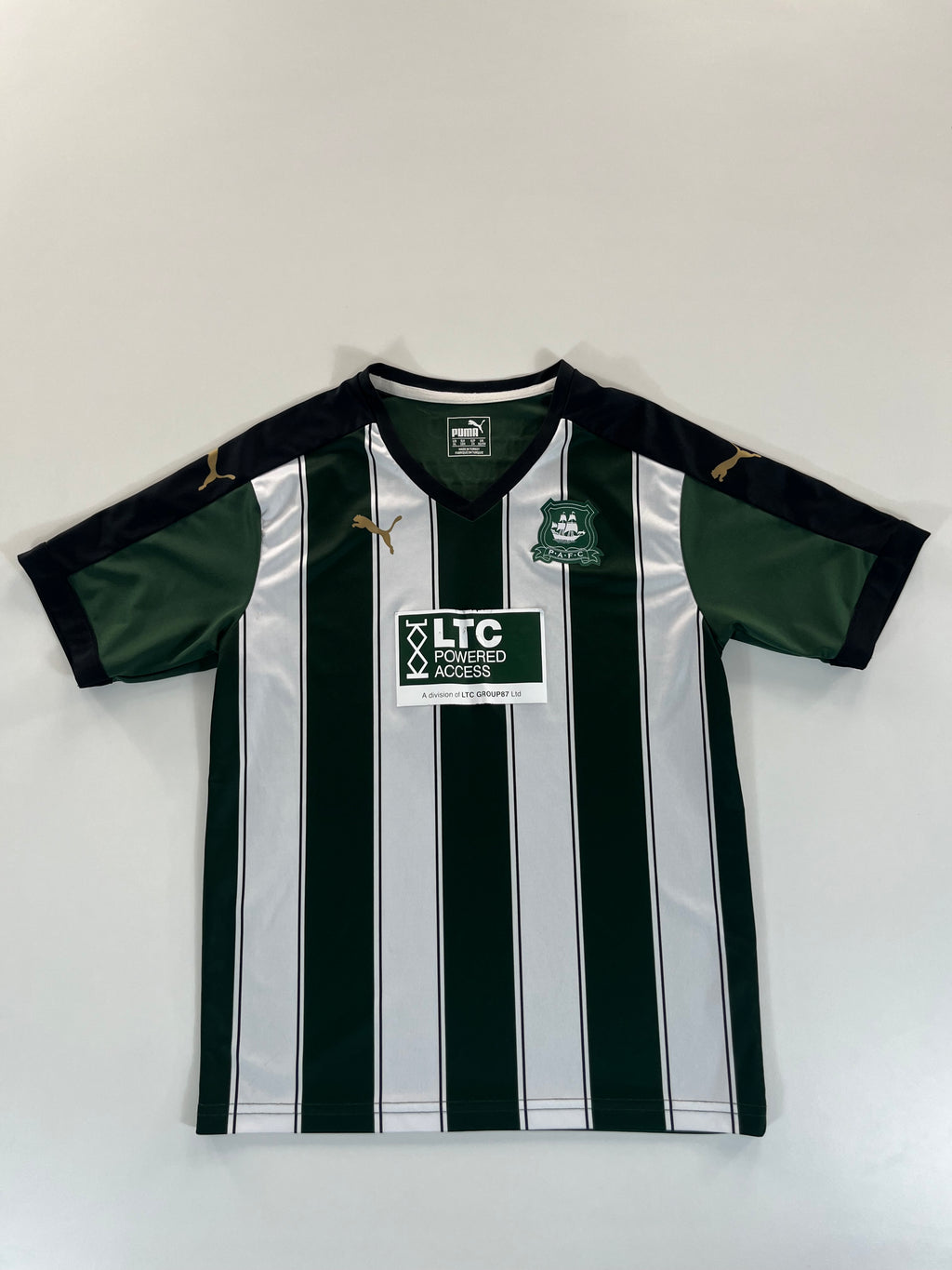 Puma Plymouth Argyle 2015-2016 hazai mez