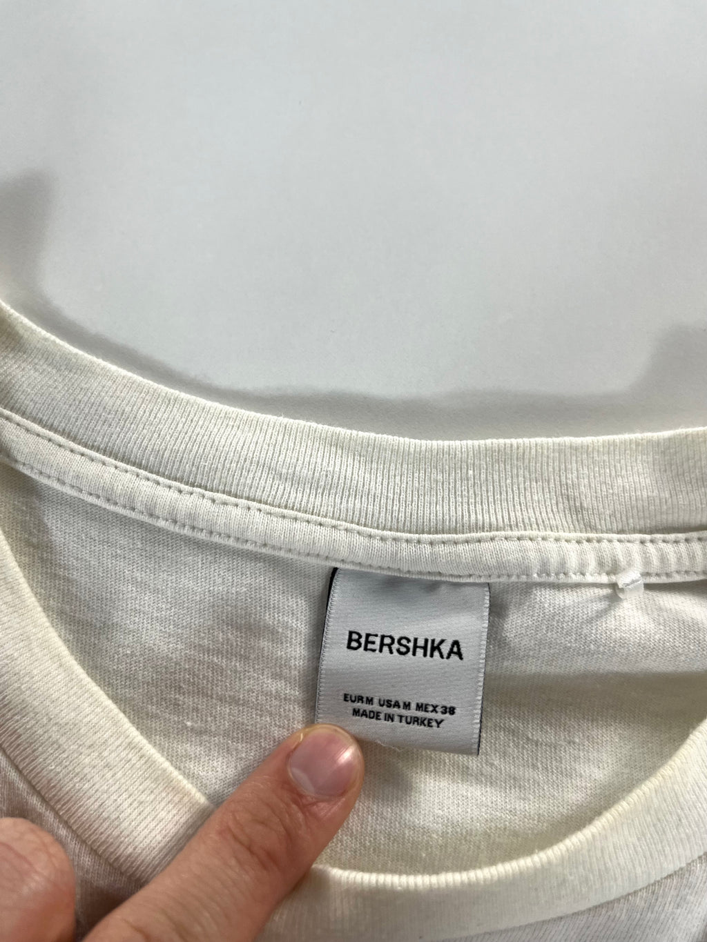Bershka backprinted póló