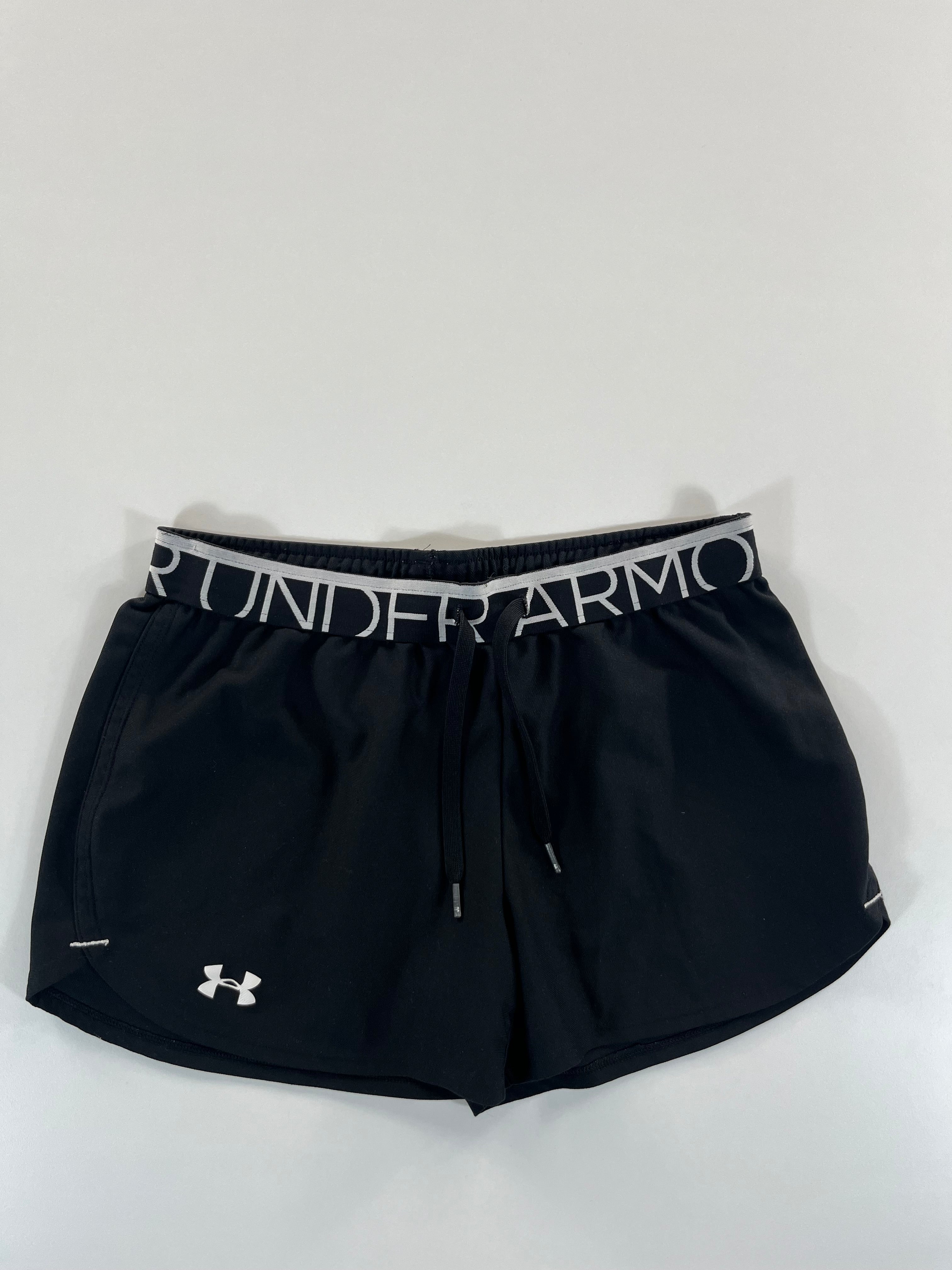 Under Armour short