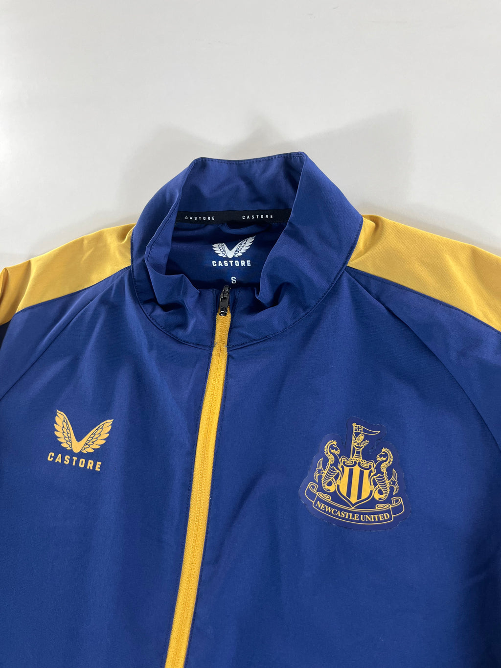Castore Newcastle United training pulóver