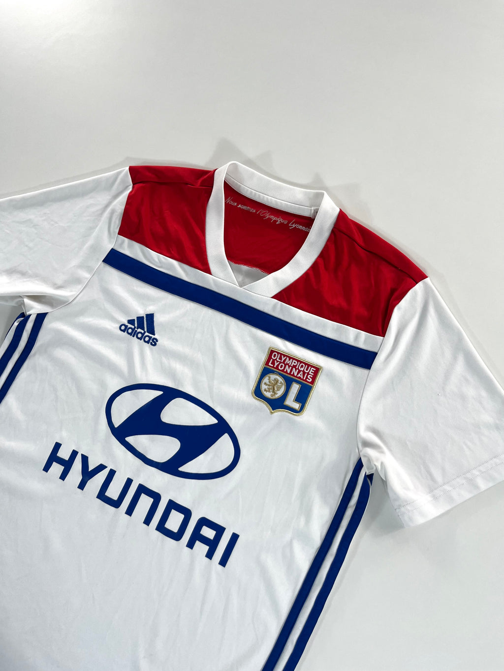 Adidas Olympique Lyon 2018-2019 hazai mez