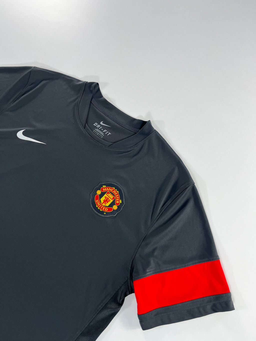 Nike Manchester United 2010-2011 training mez