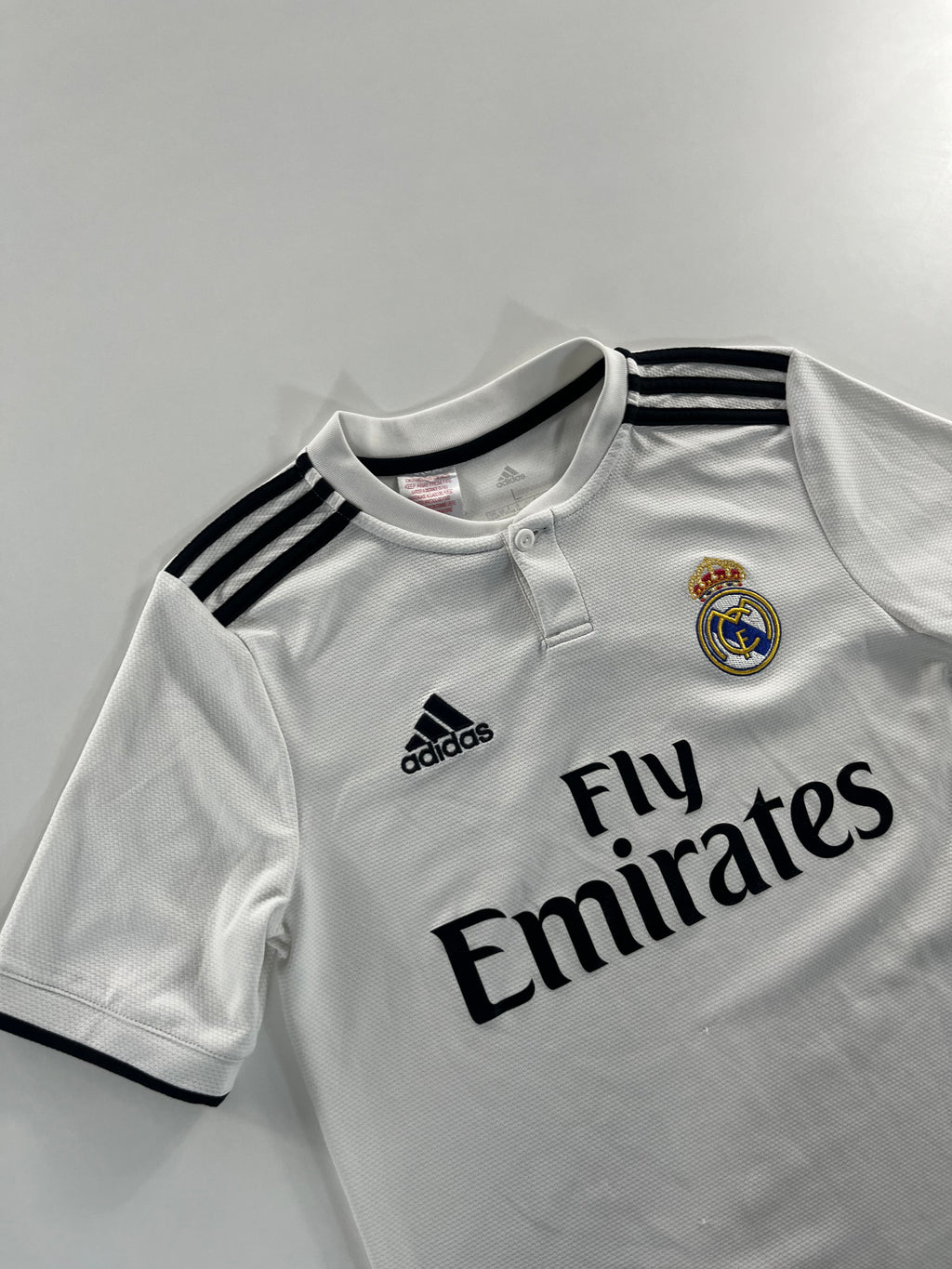 Adidas Real Madrid 2018-2019 hazai mez