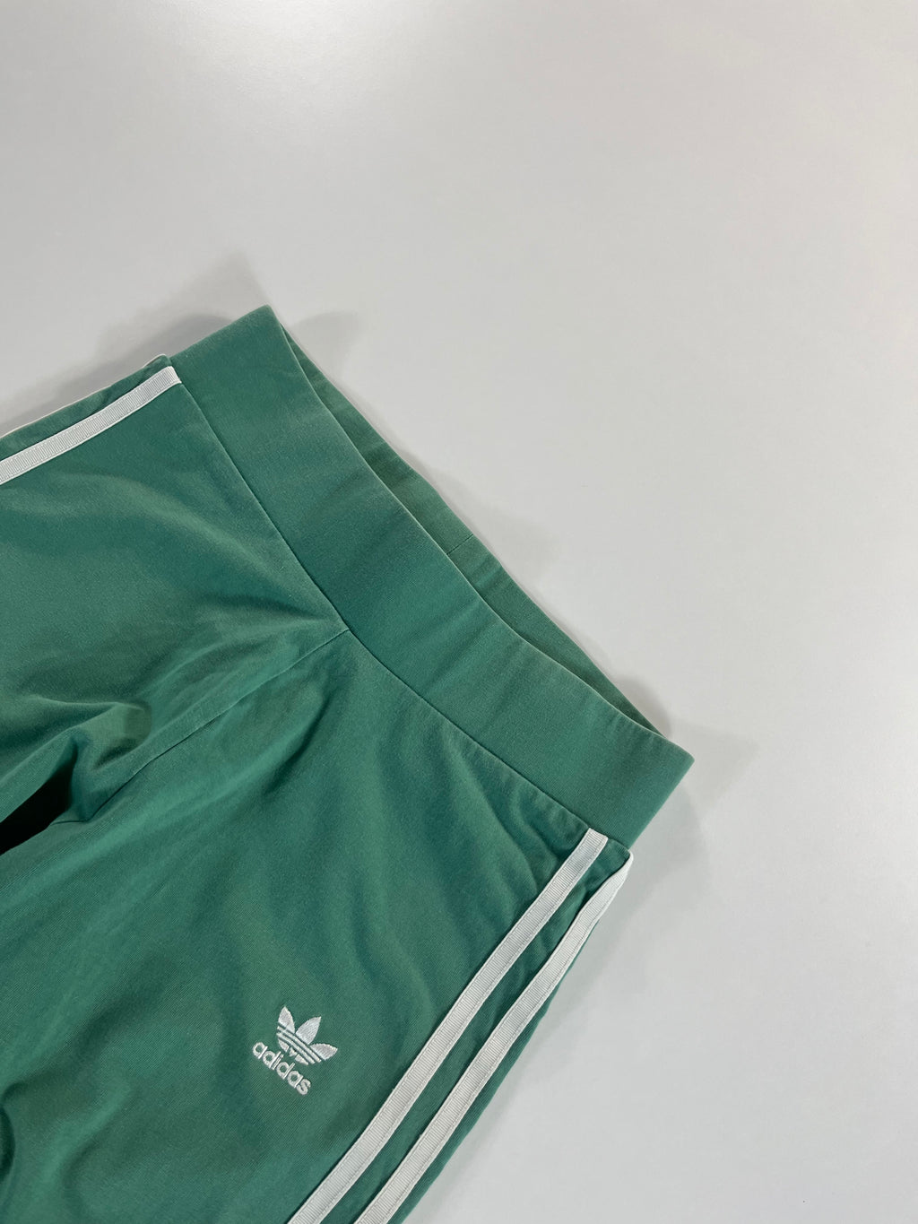 Adidas Originals nadrág