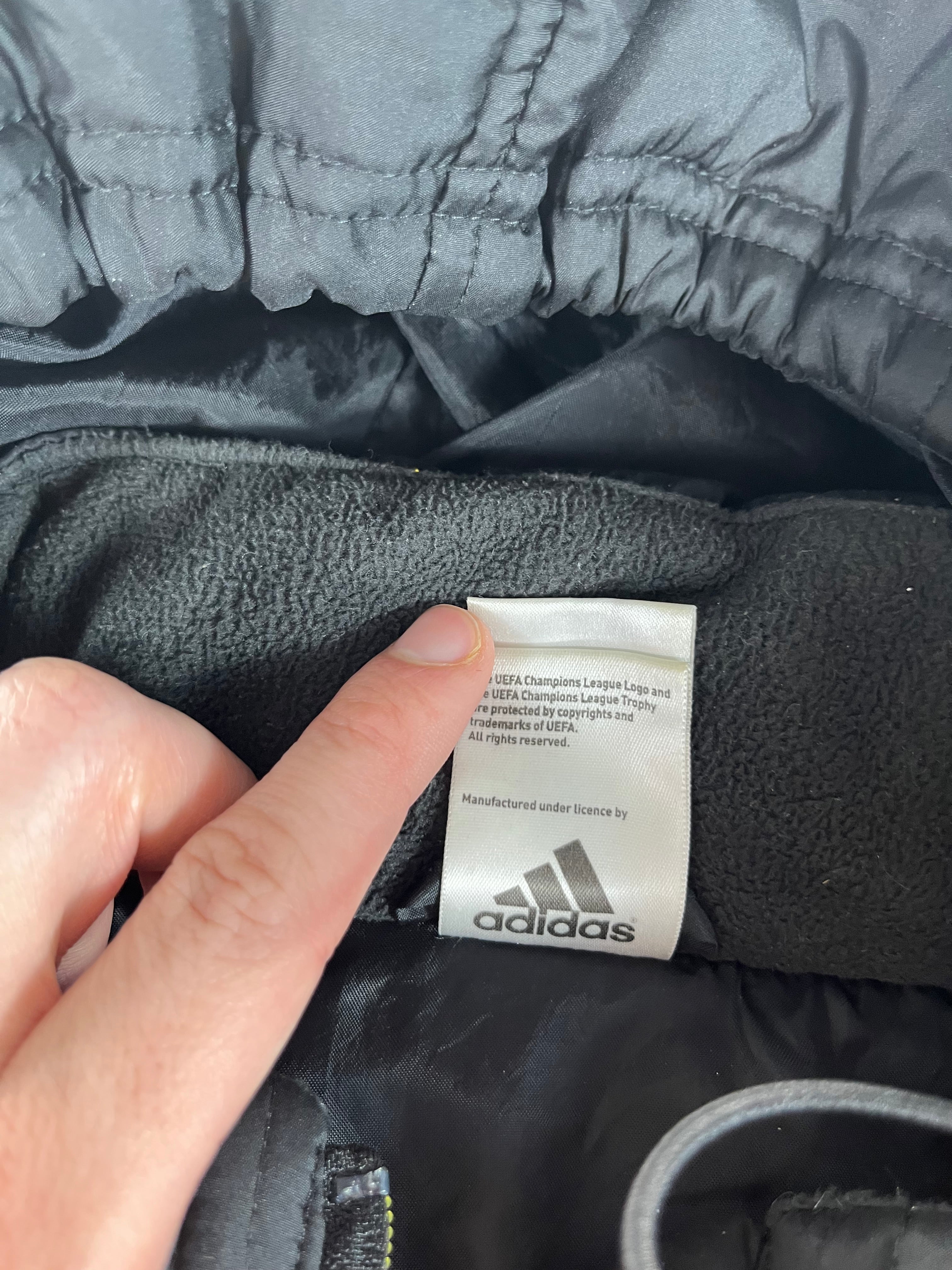 Adidas Juventus Champions League kabát