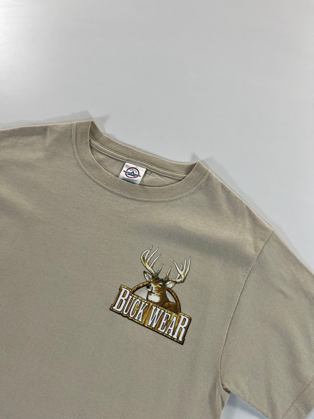 Delta BuckWear póló