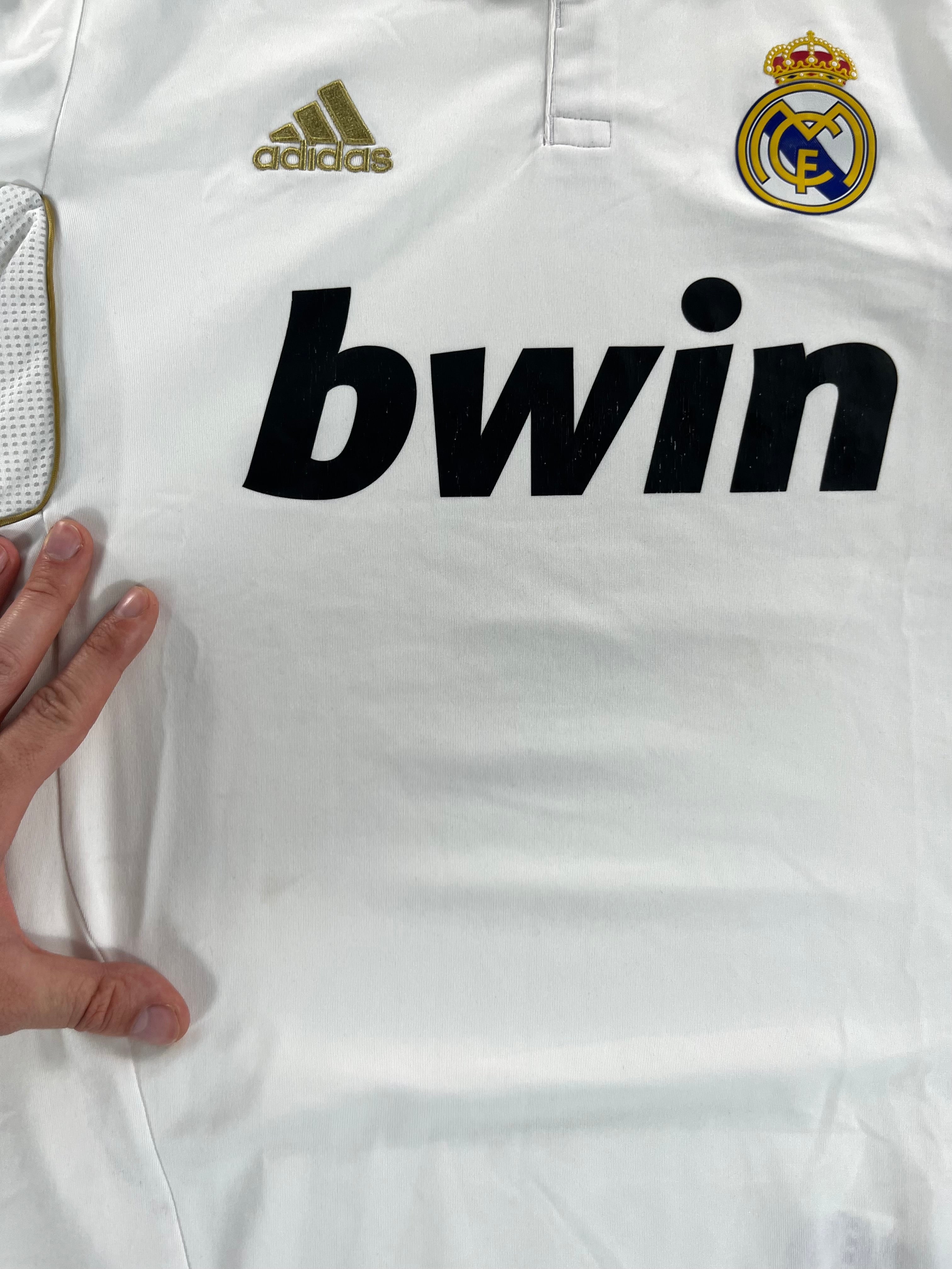 Adidas Real Madrid 2011-2012 hazai mez
