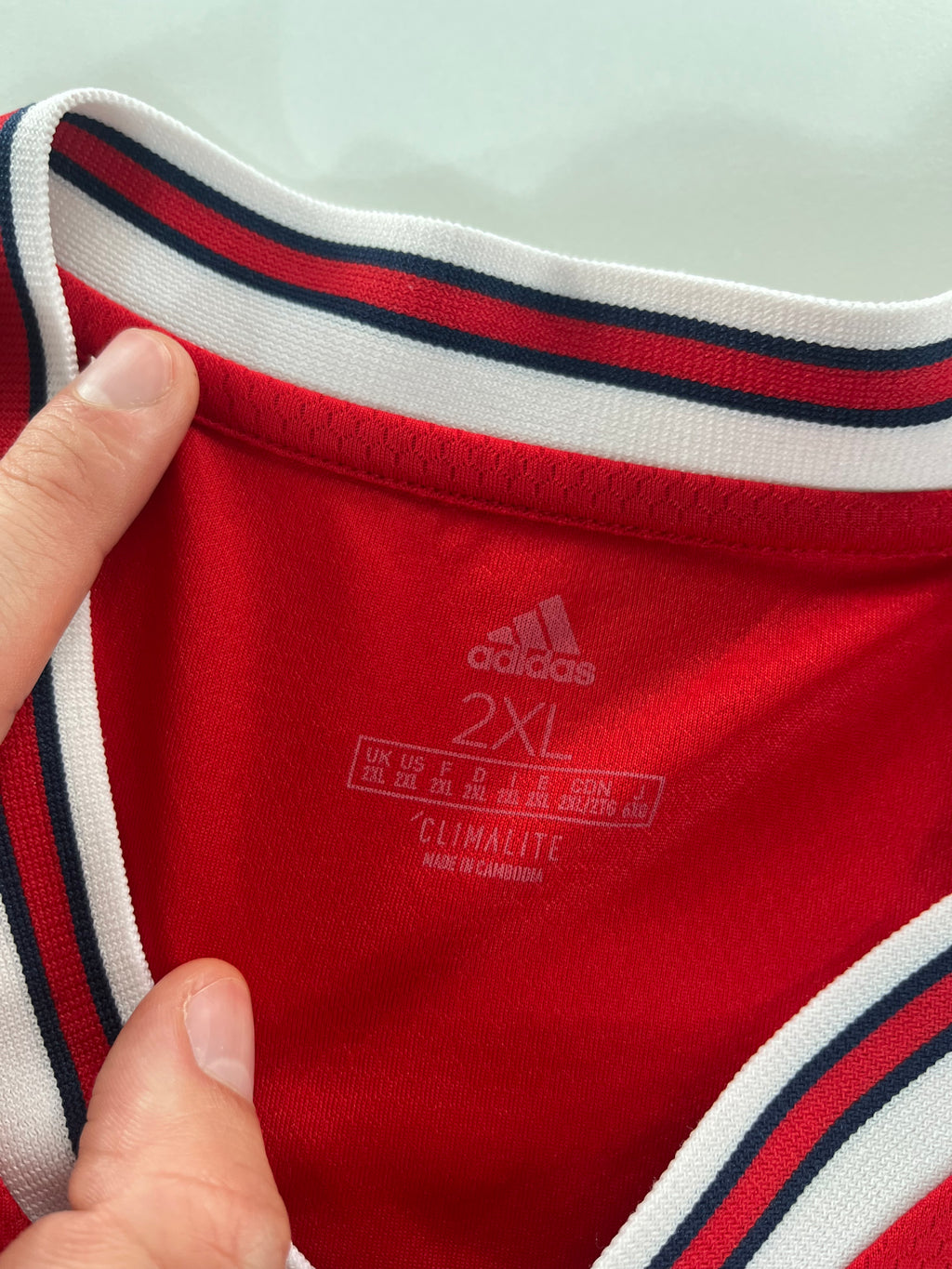 Adidas Arsenal 2019-2020 hazai mez