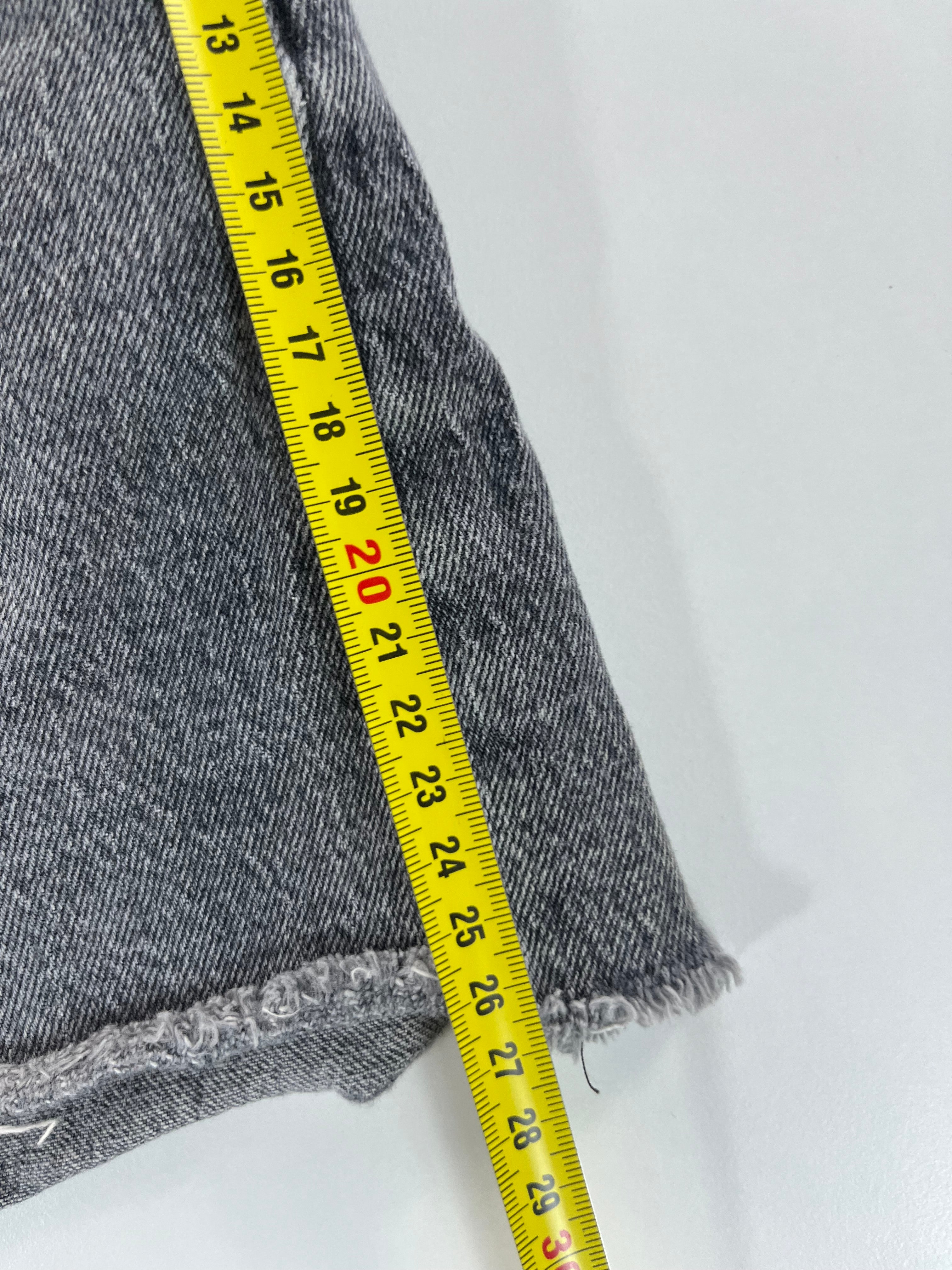 Levi's 501 Lot W25 farmer short