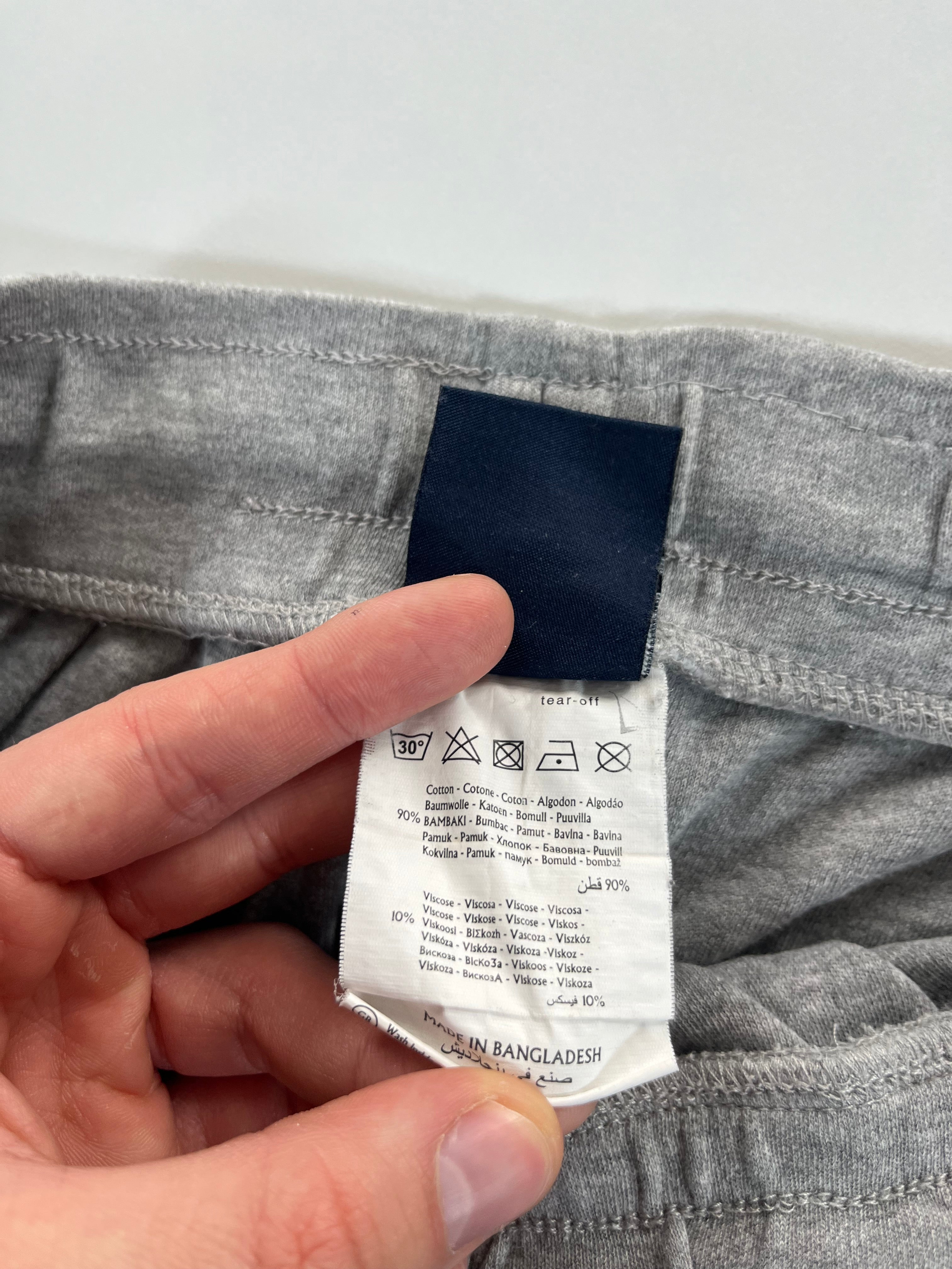 Champion short