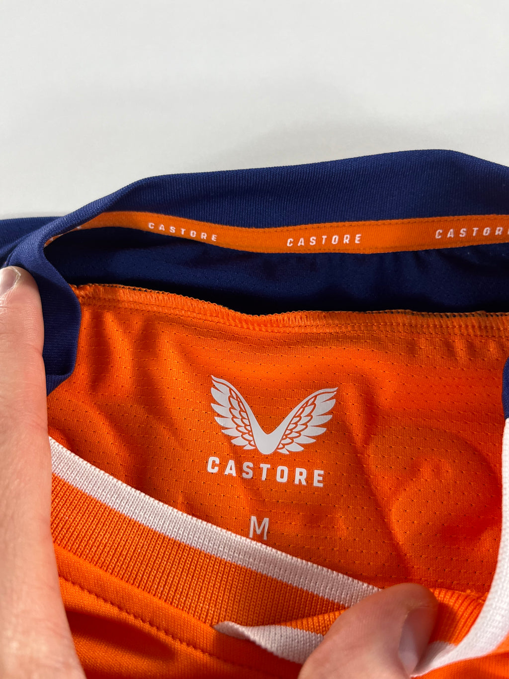 Castore Rangers 2022-2023 alternatív mez