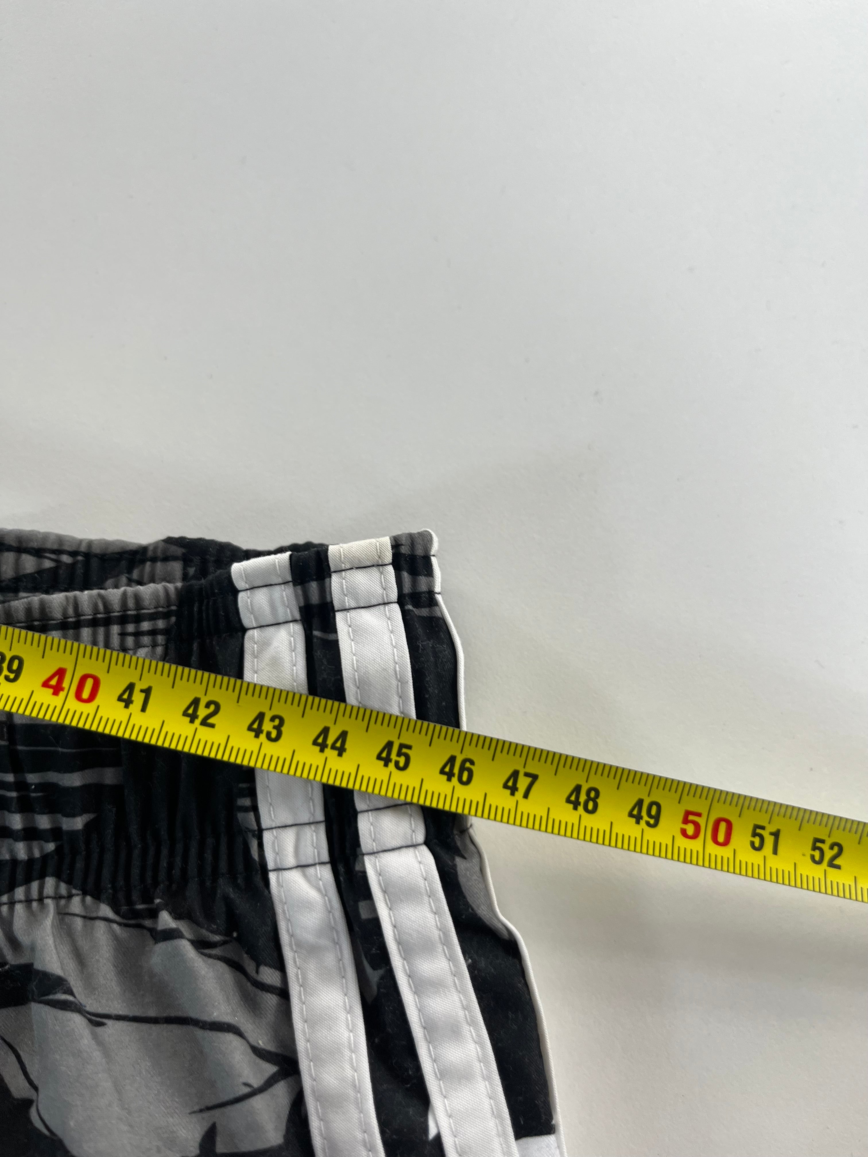 Adidas fürdő short