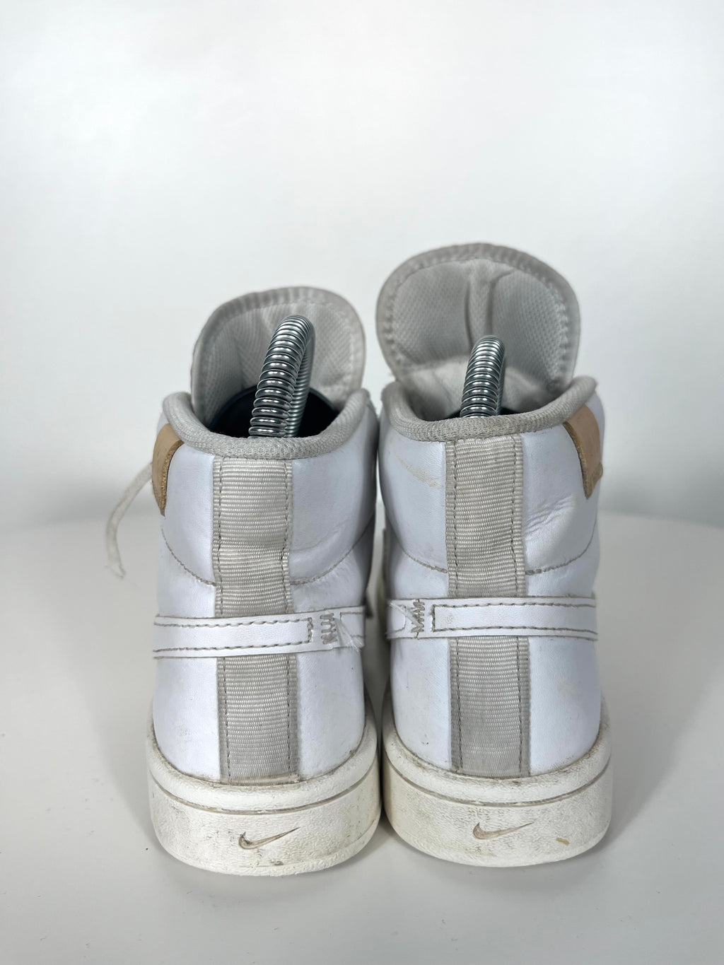 Nike Court Royale 2 Mid cipő