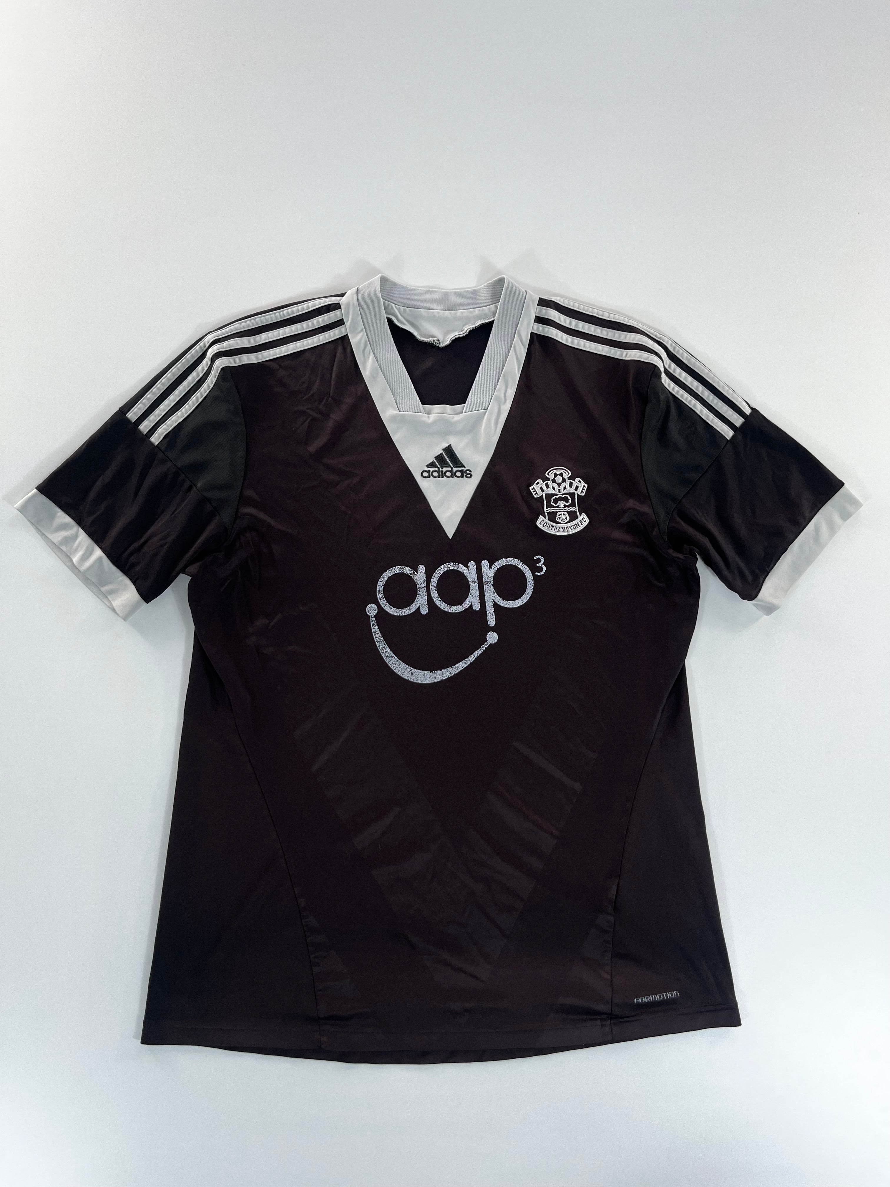 Adidas Southampton 2013-2014 idegenbeli mez
