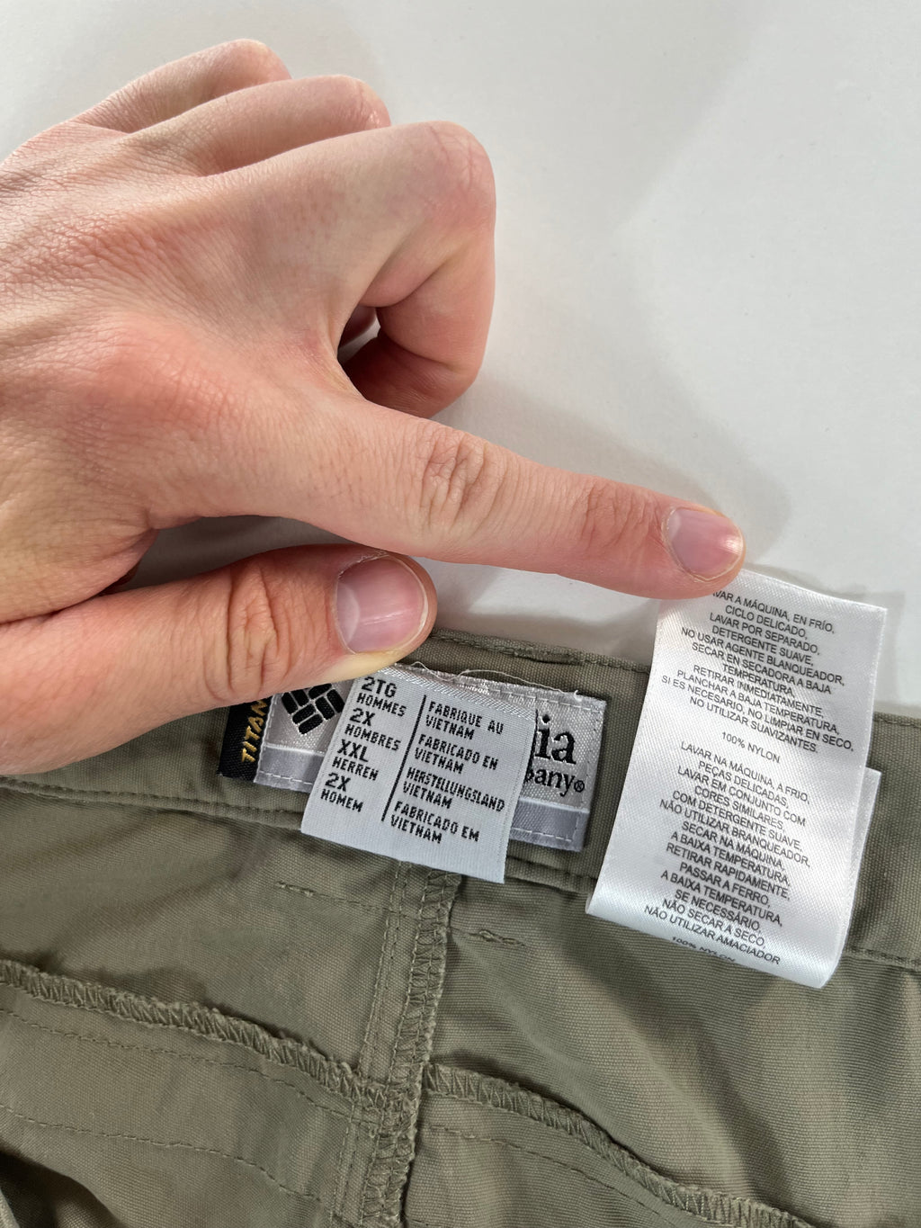 Columbia Titanium short