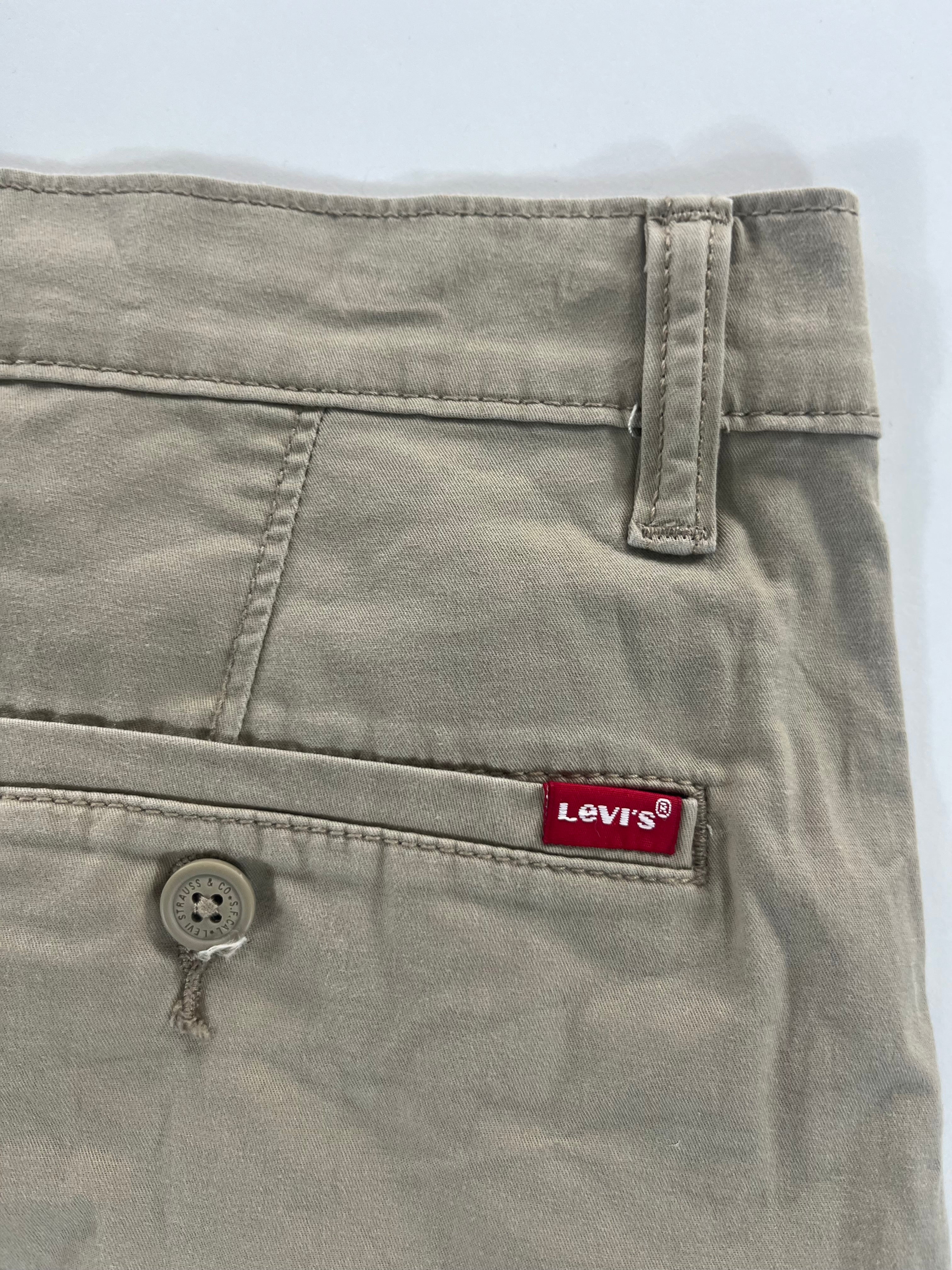 Levi's chino short