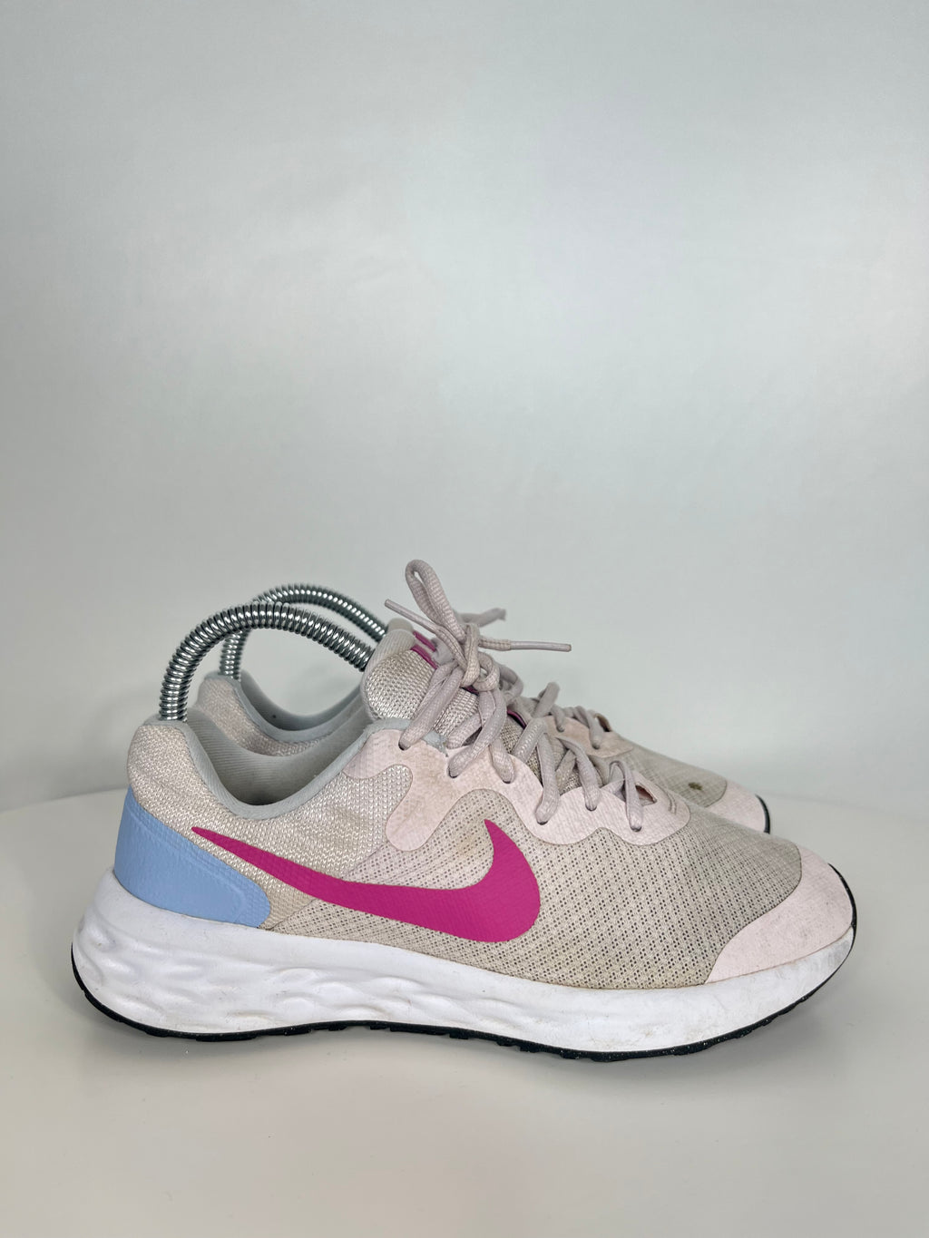 Nike Revolution 6 cipő