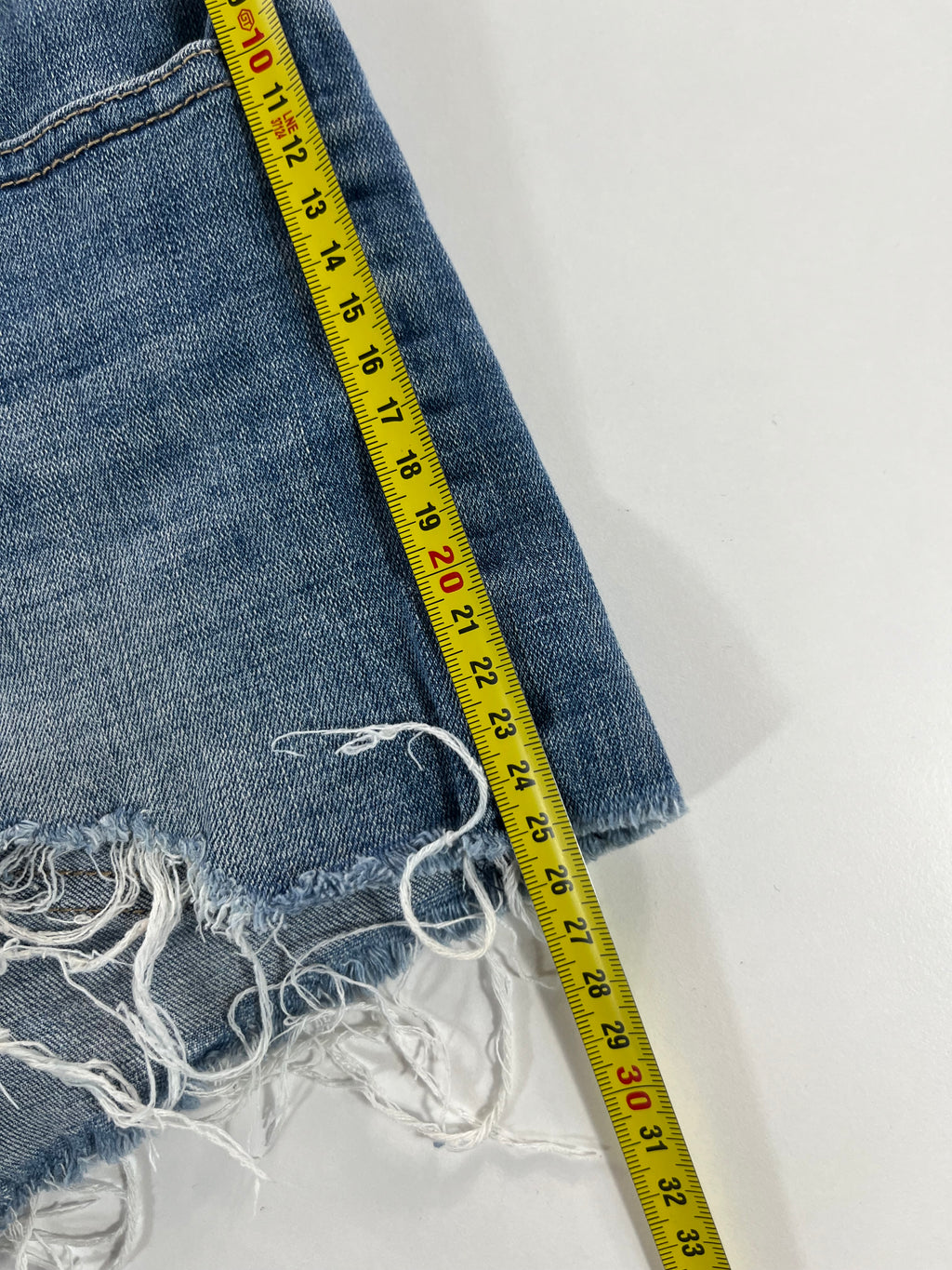Levi's short