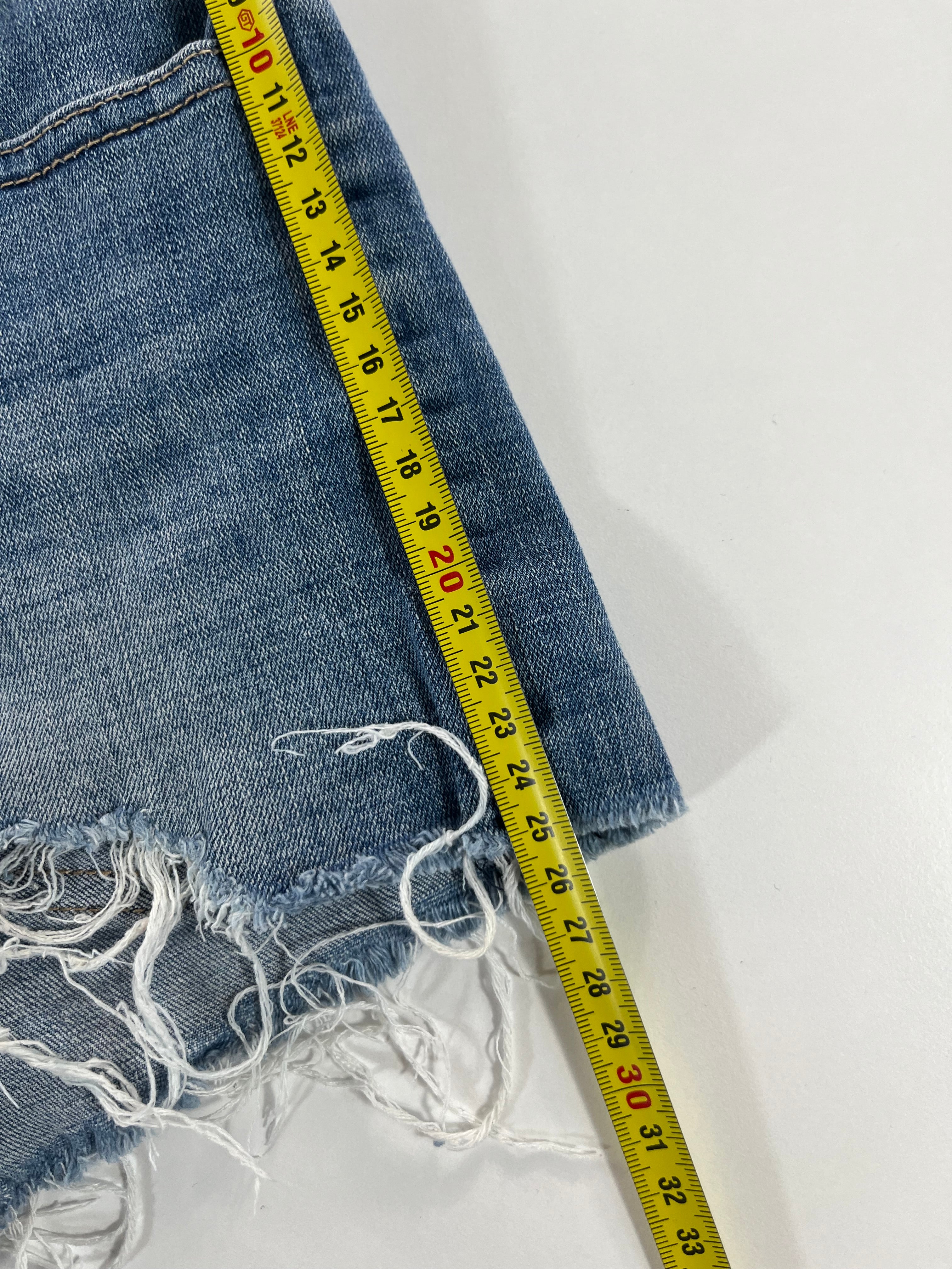 Levi's short