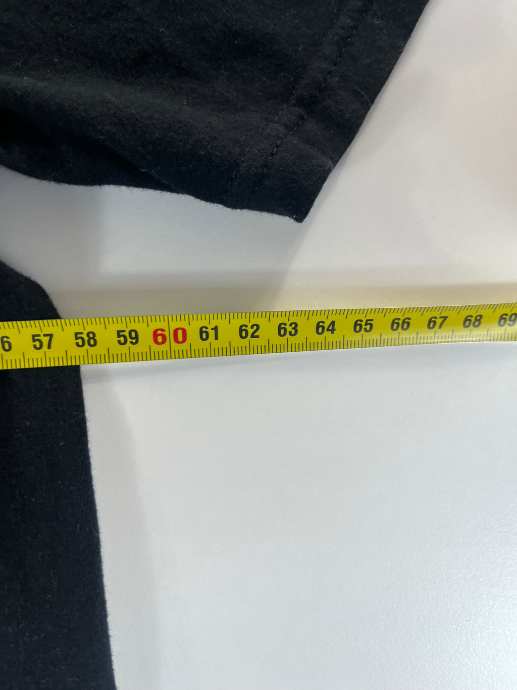 Gildan Uciha Sasune póló
