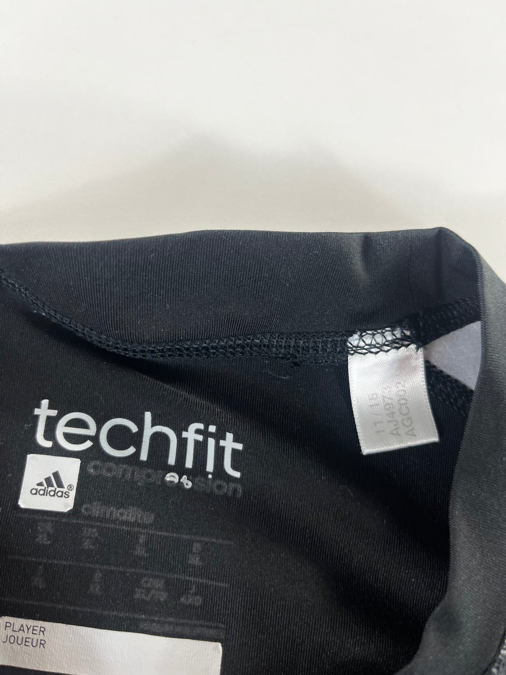 Adidas Techfit Compression training póló