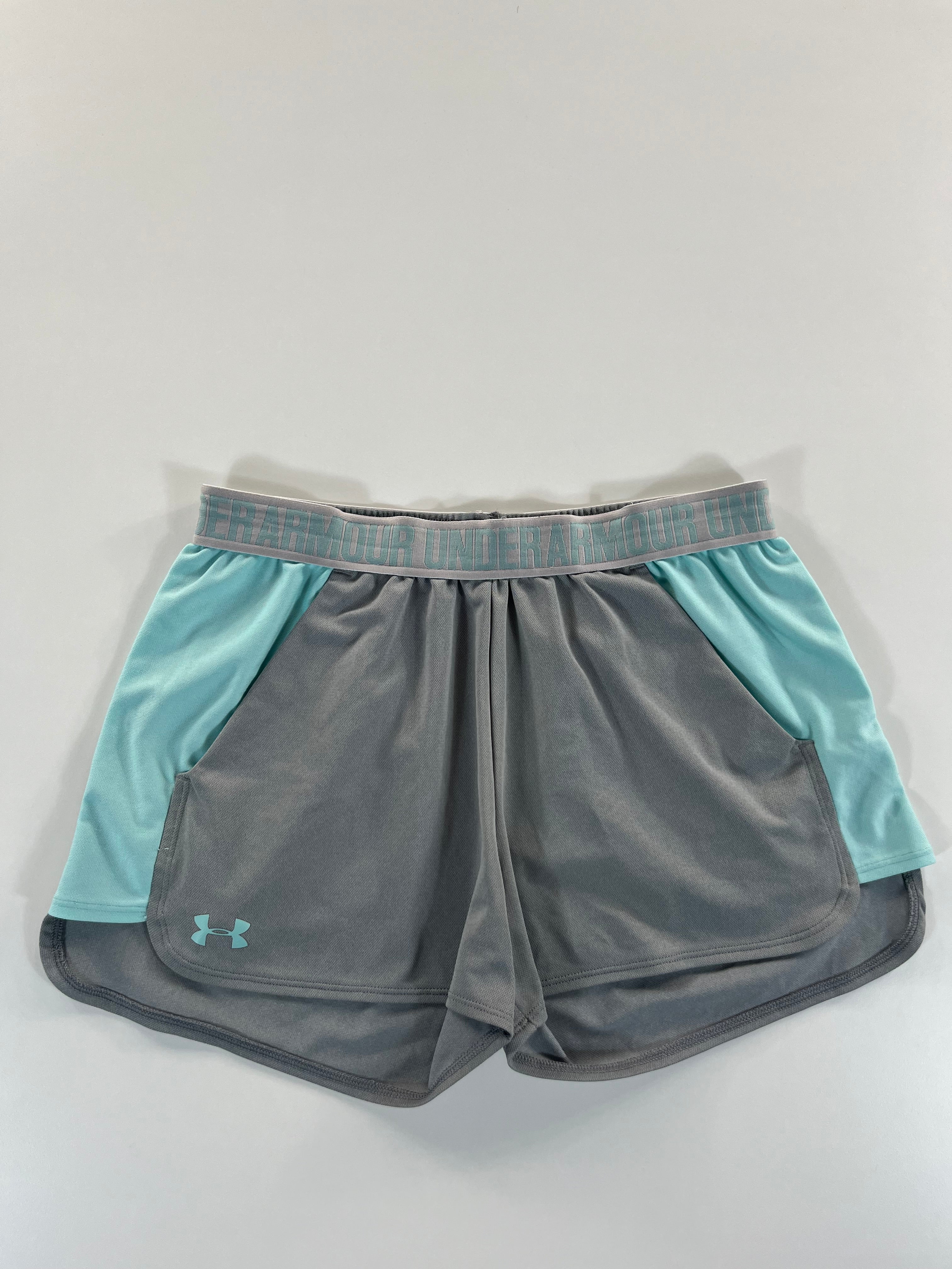 Under Armour short