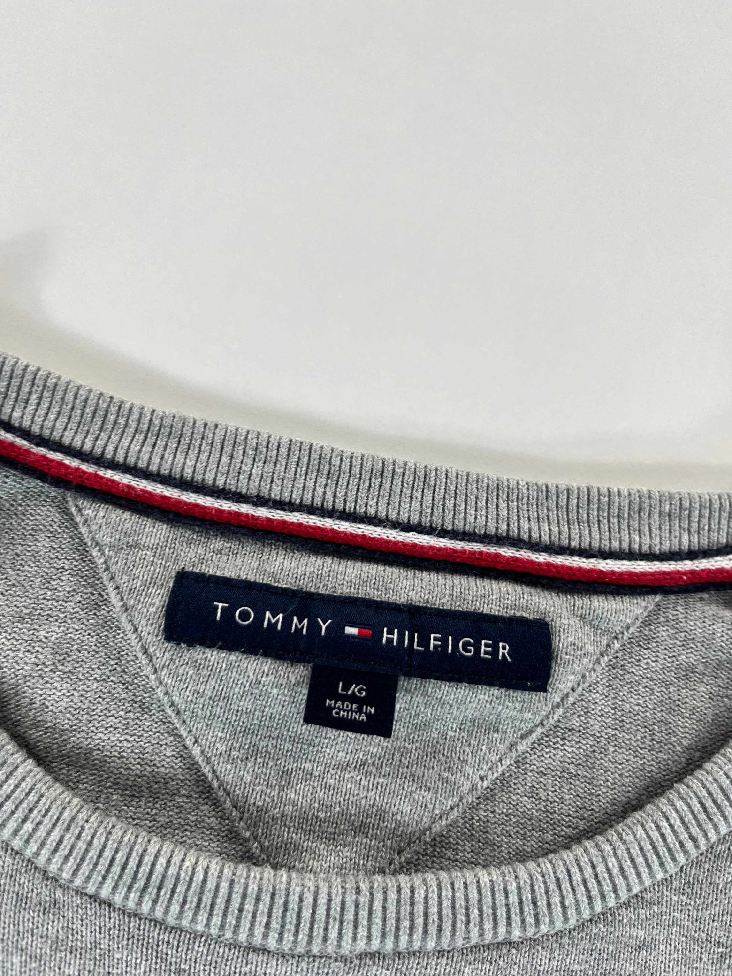 Tommy Hilfiger crewneck pulóver