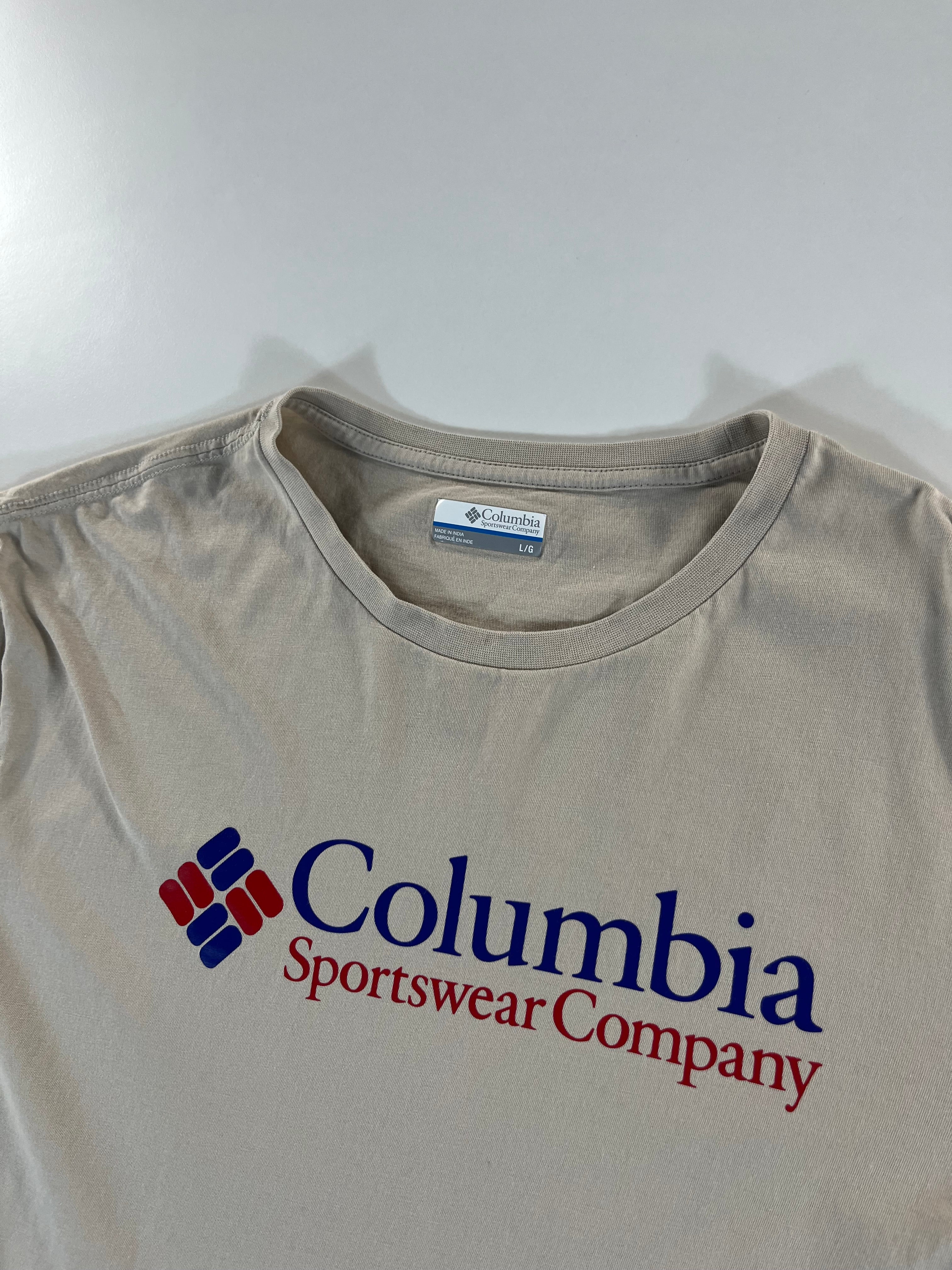 Columbia póló