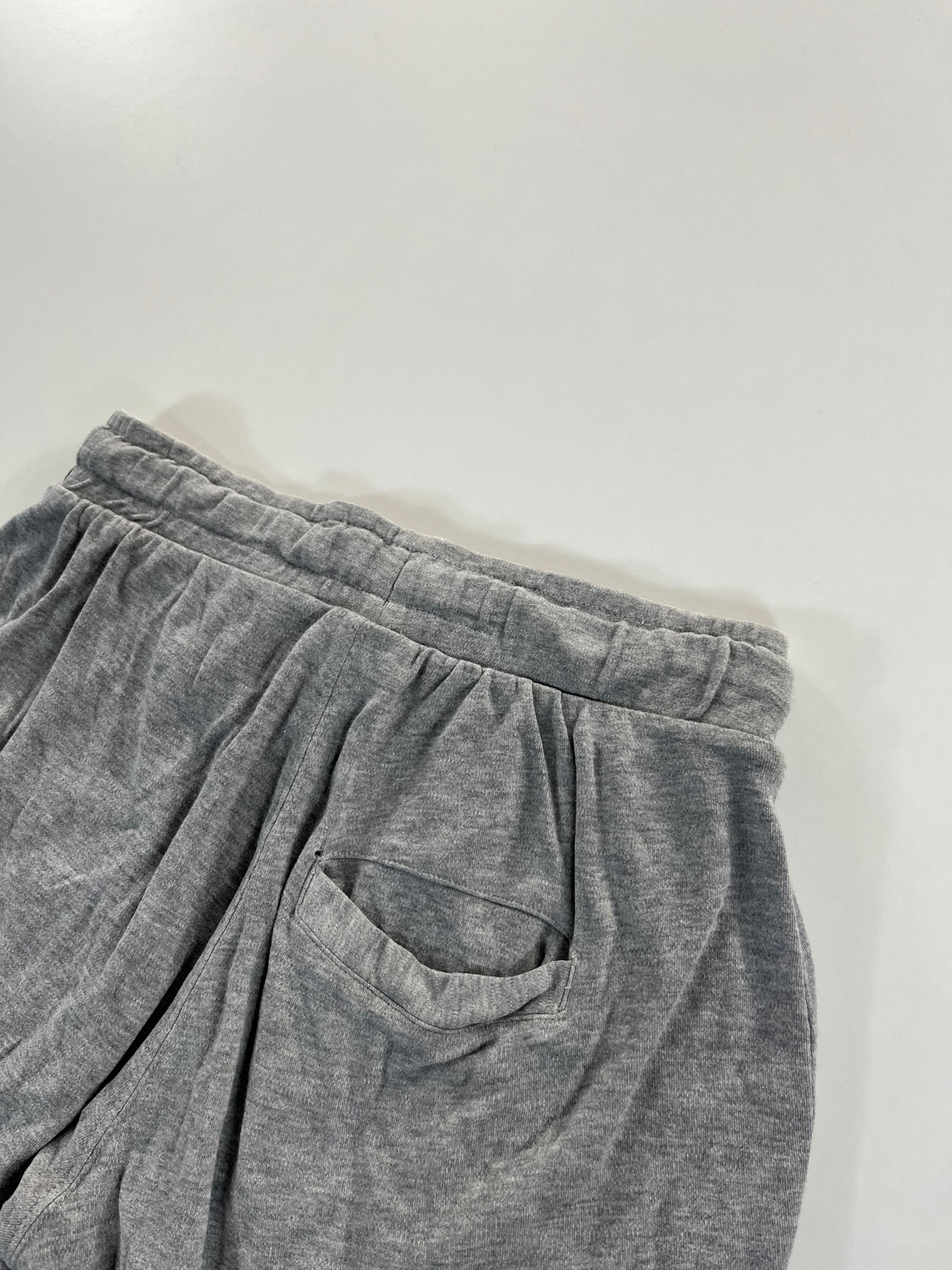 Champion short