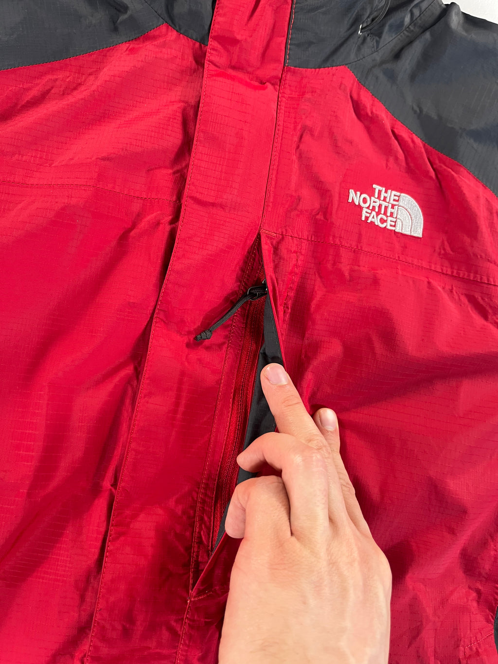 The North Face Hyvent Resolve waterproof kabát
