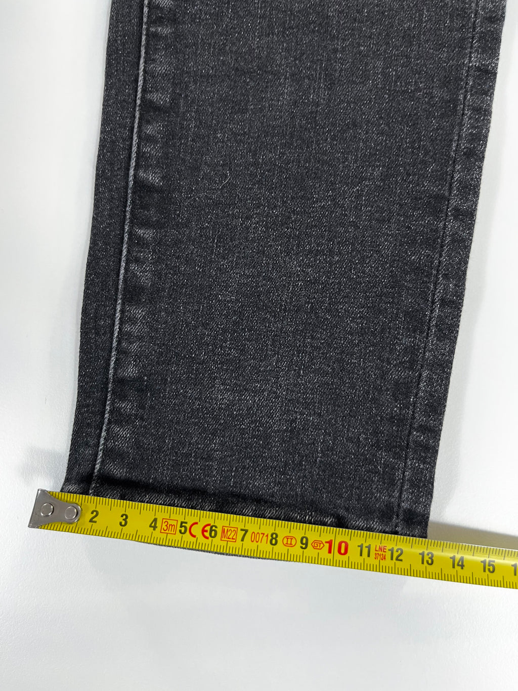 Levi's Lot 711 Skinny 28 farmernadrág