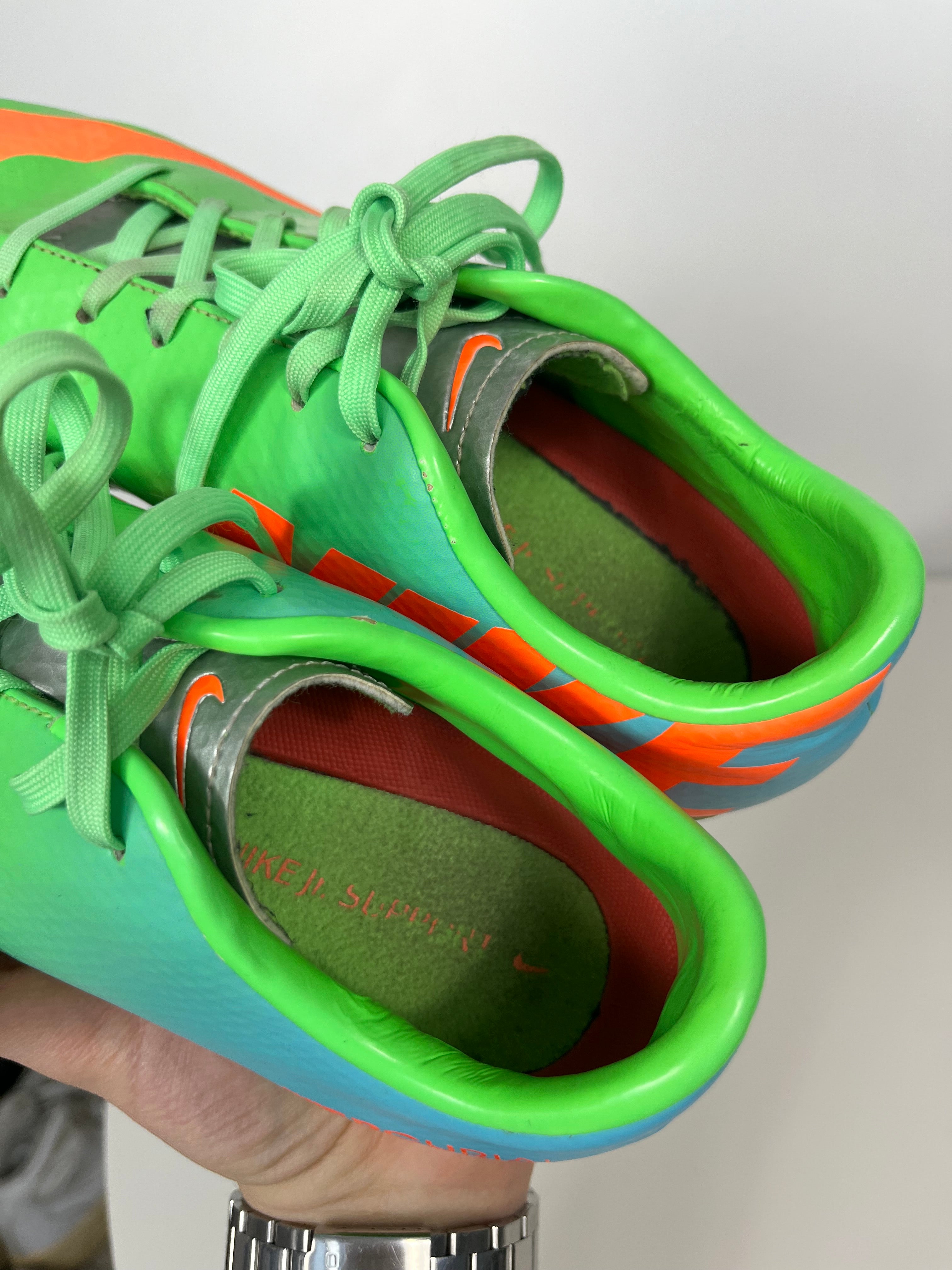 Nike Mercurial Victory IV cipő