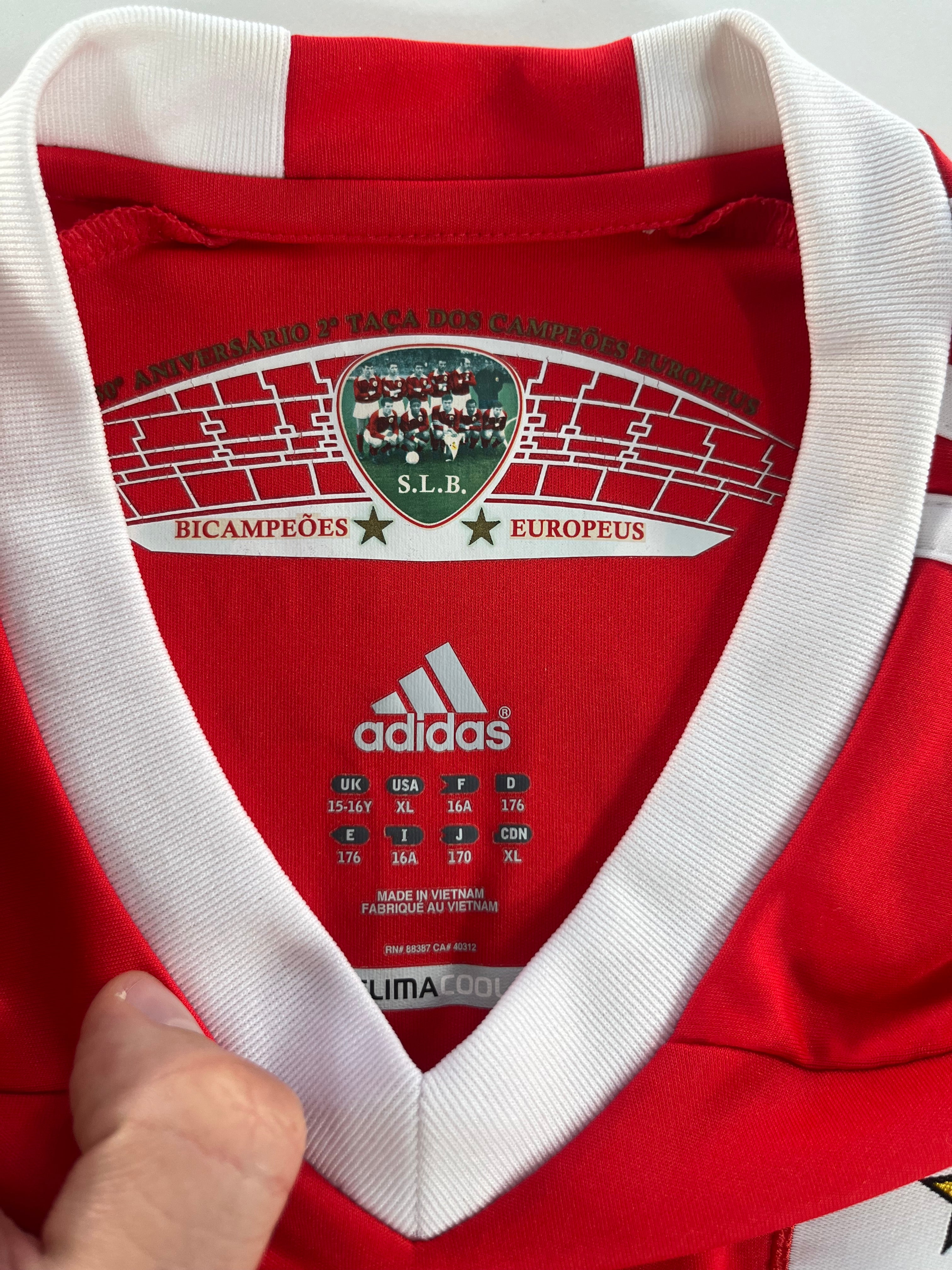 Adidas Benfica 2011-2012 hazai mez
