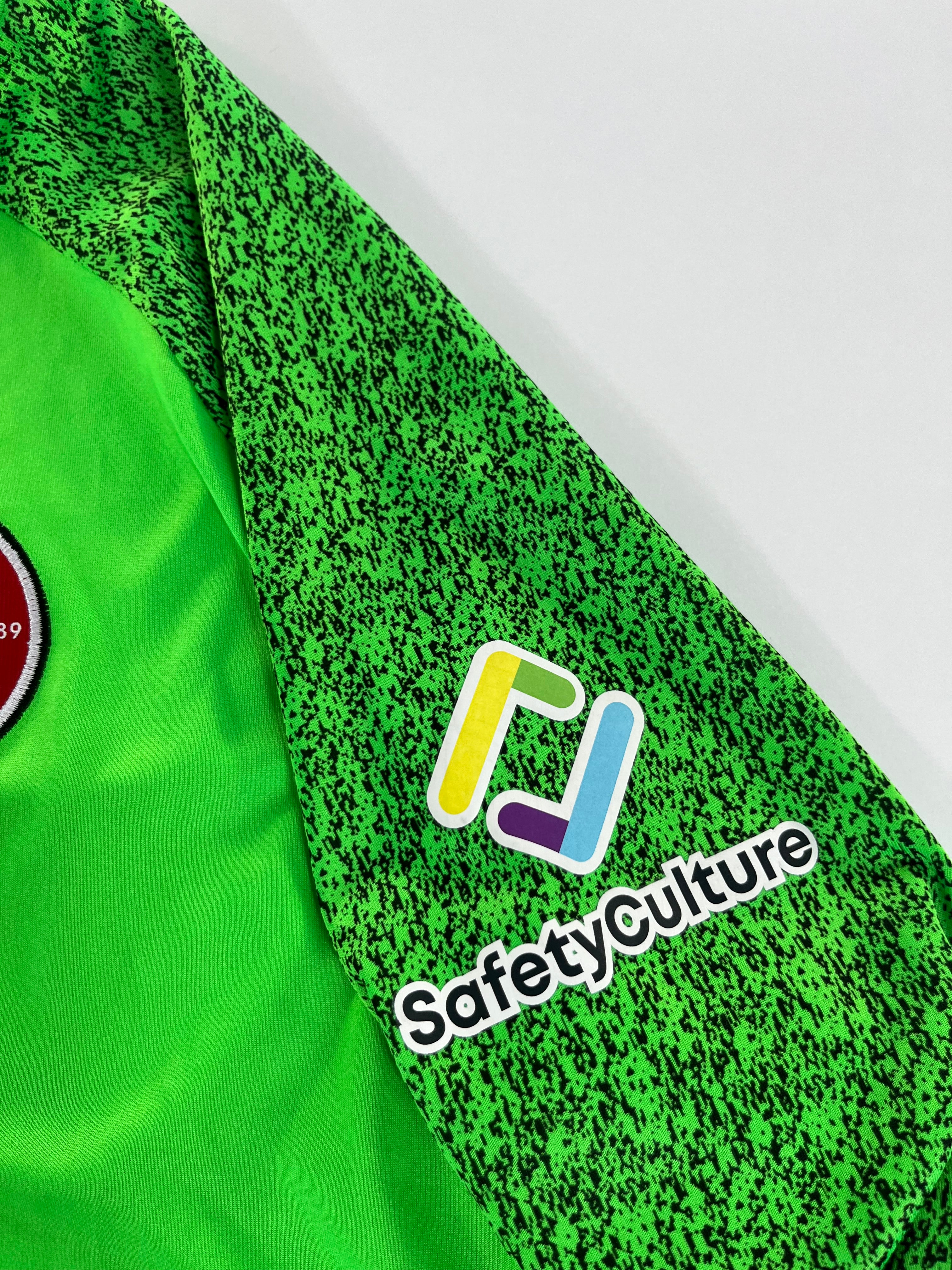 Umbro Brentford 2021-2022 kapus mez