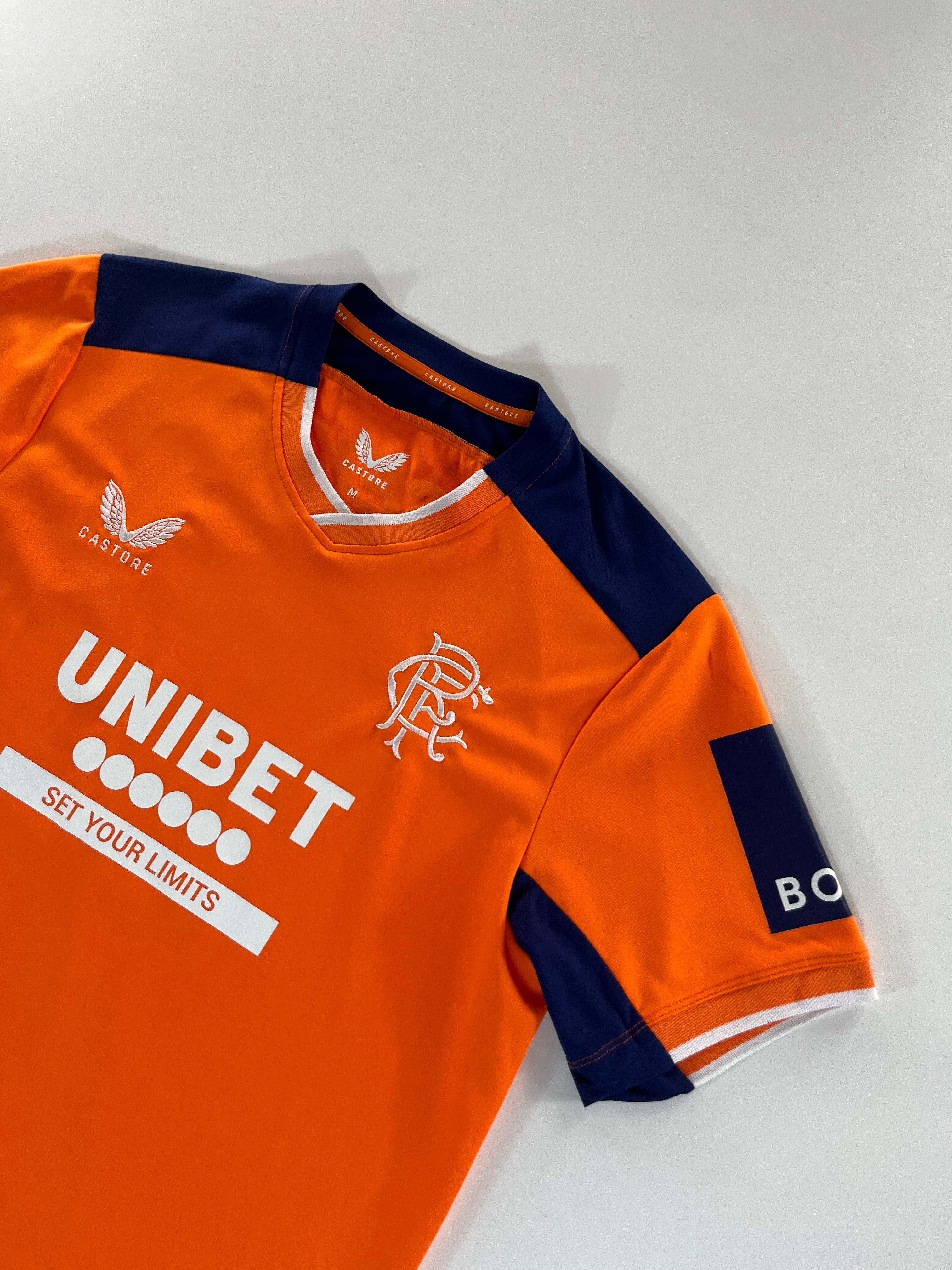 Castore Rangers 2022-2023 alternatív mez